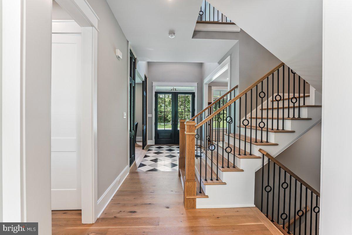 RADNOR HUNT - Residential