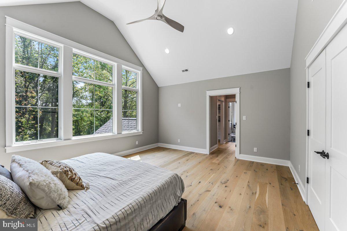 RADNOR HUNT - Residential