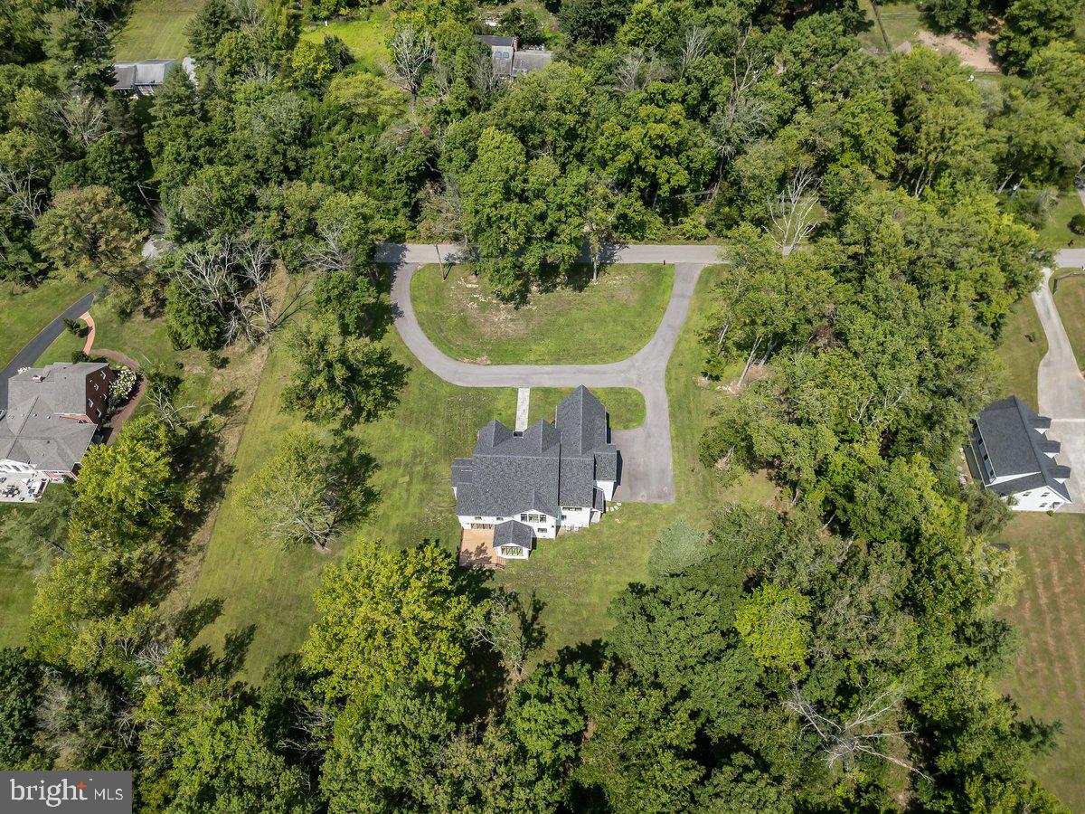 RADNOR HUNT - Residential