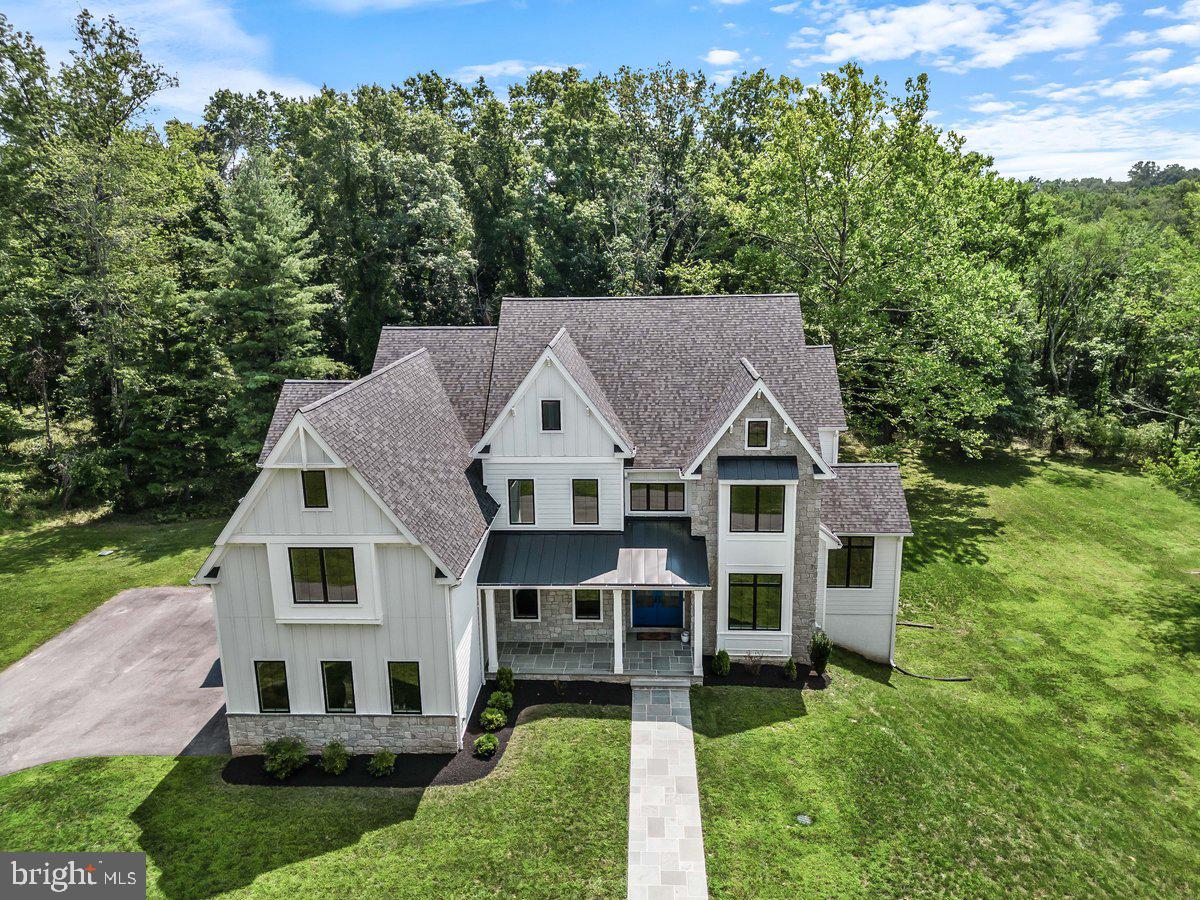 RADNOR HUNT - Residential