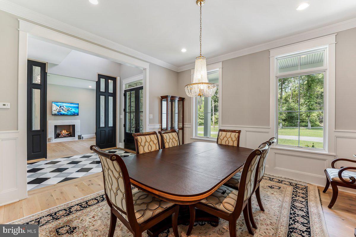 RADNOR HUNT - Residential