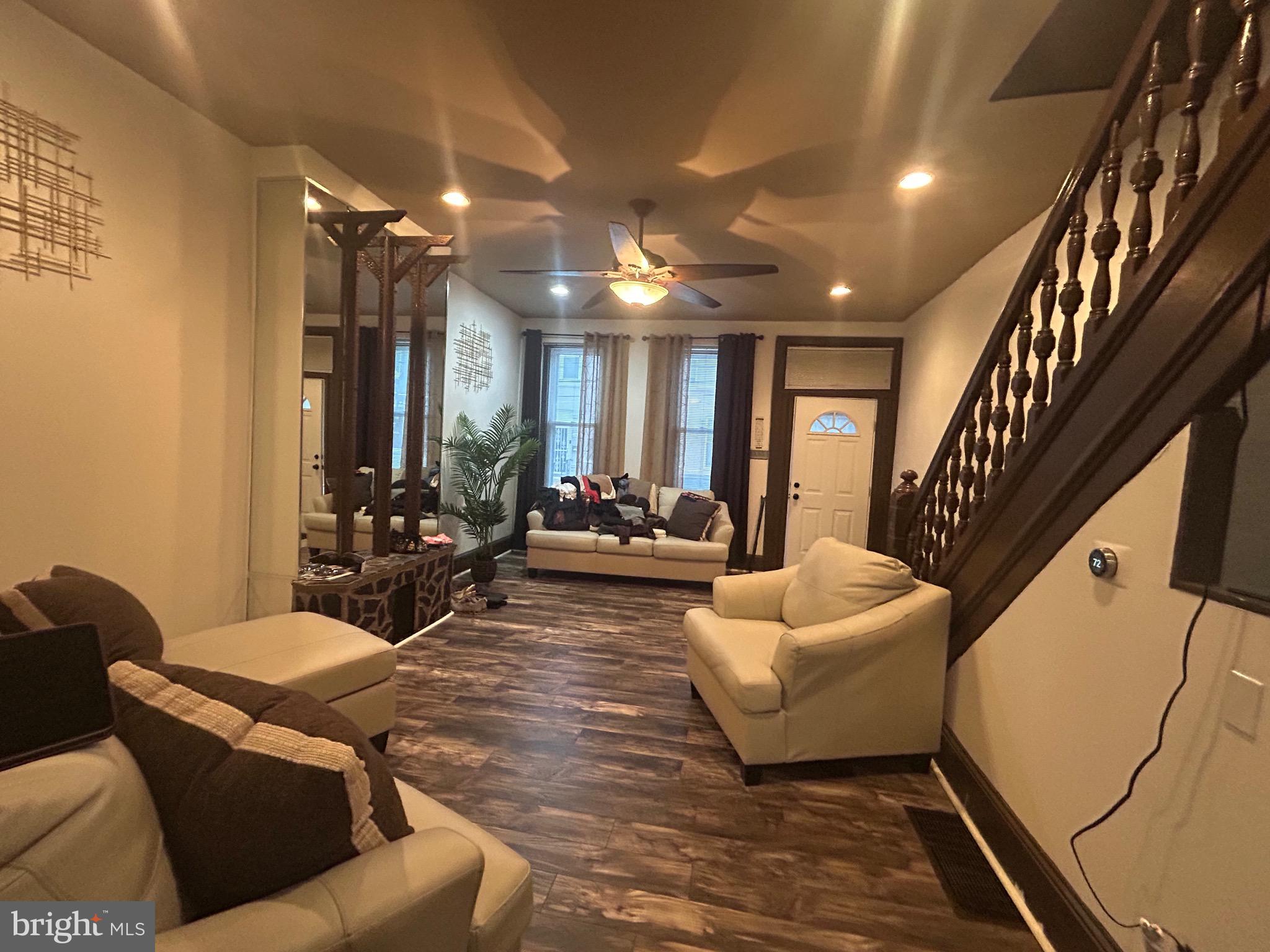 2431 W NORRIS STREET