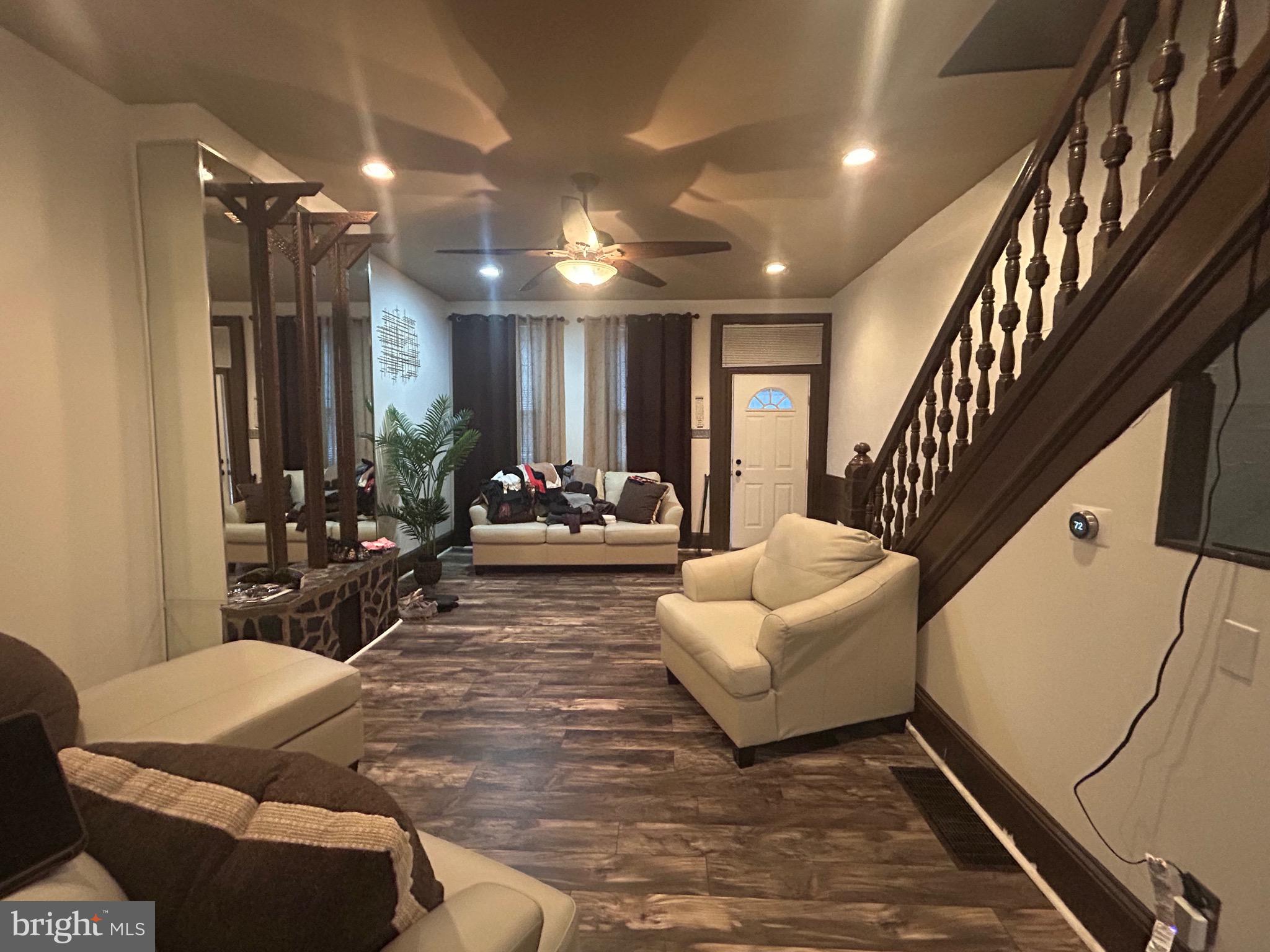 2431 W NORRIS STREET