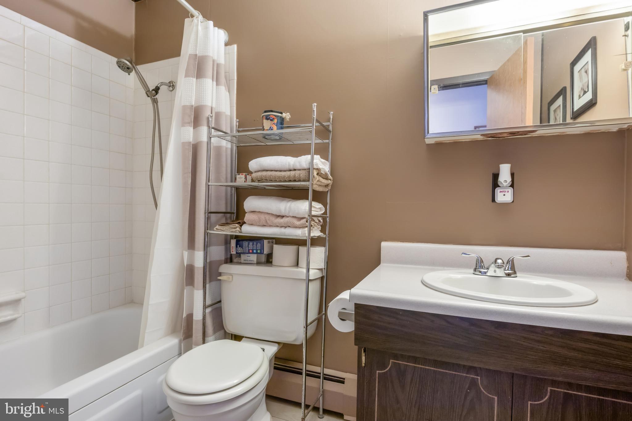 EAST DONEGAL TWP - Residential