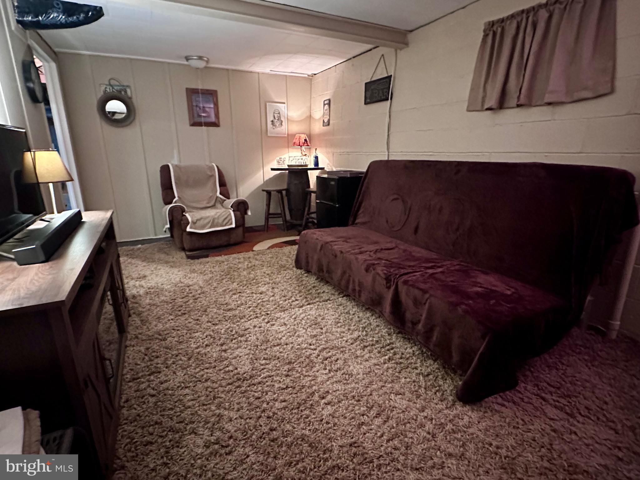 EAST DONEGAL TWP - Residential