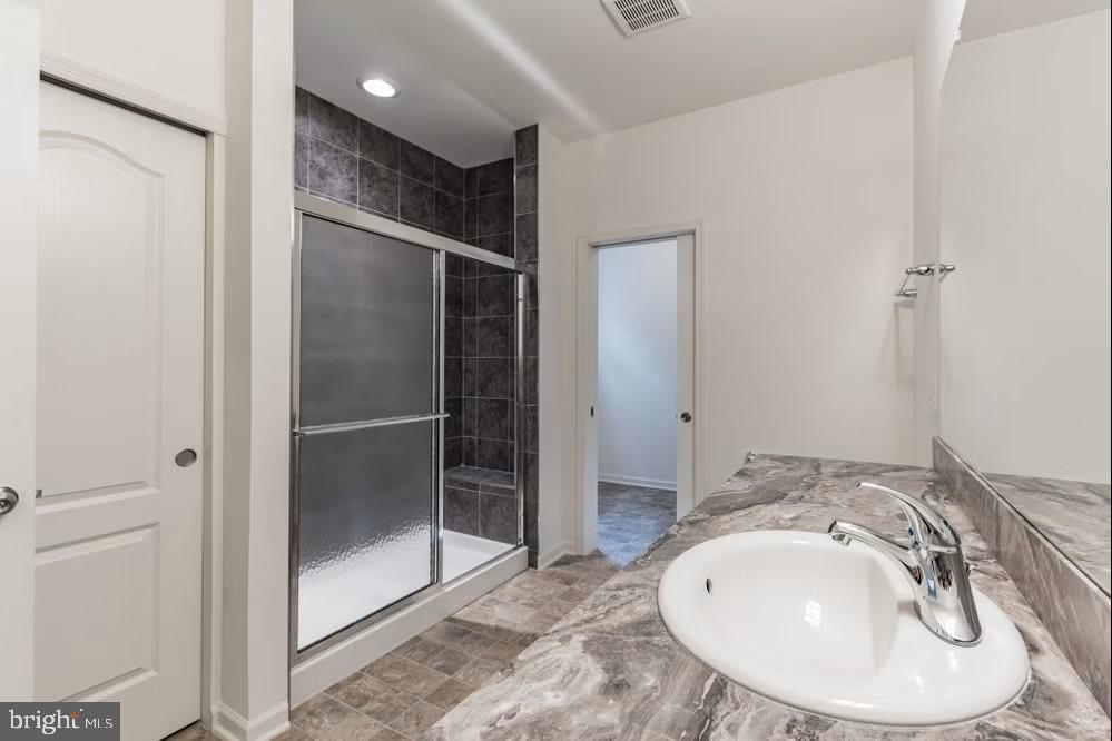 NON AVAILABLE - Residential