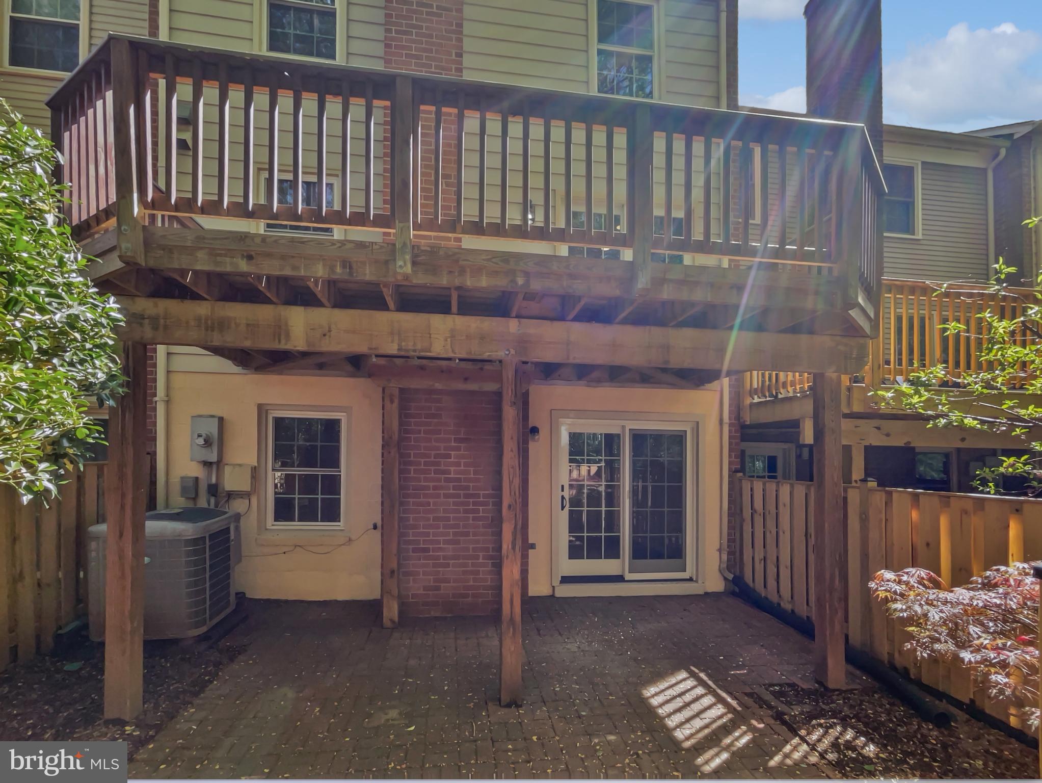 COUNTRY CREEK - Residential