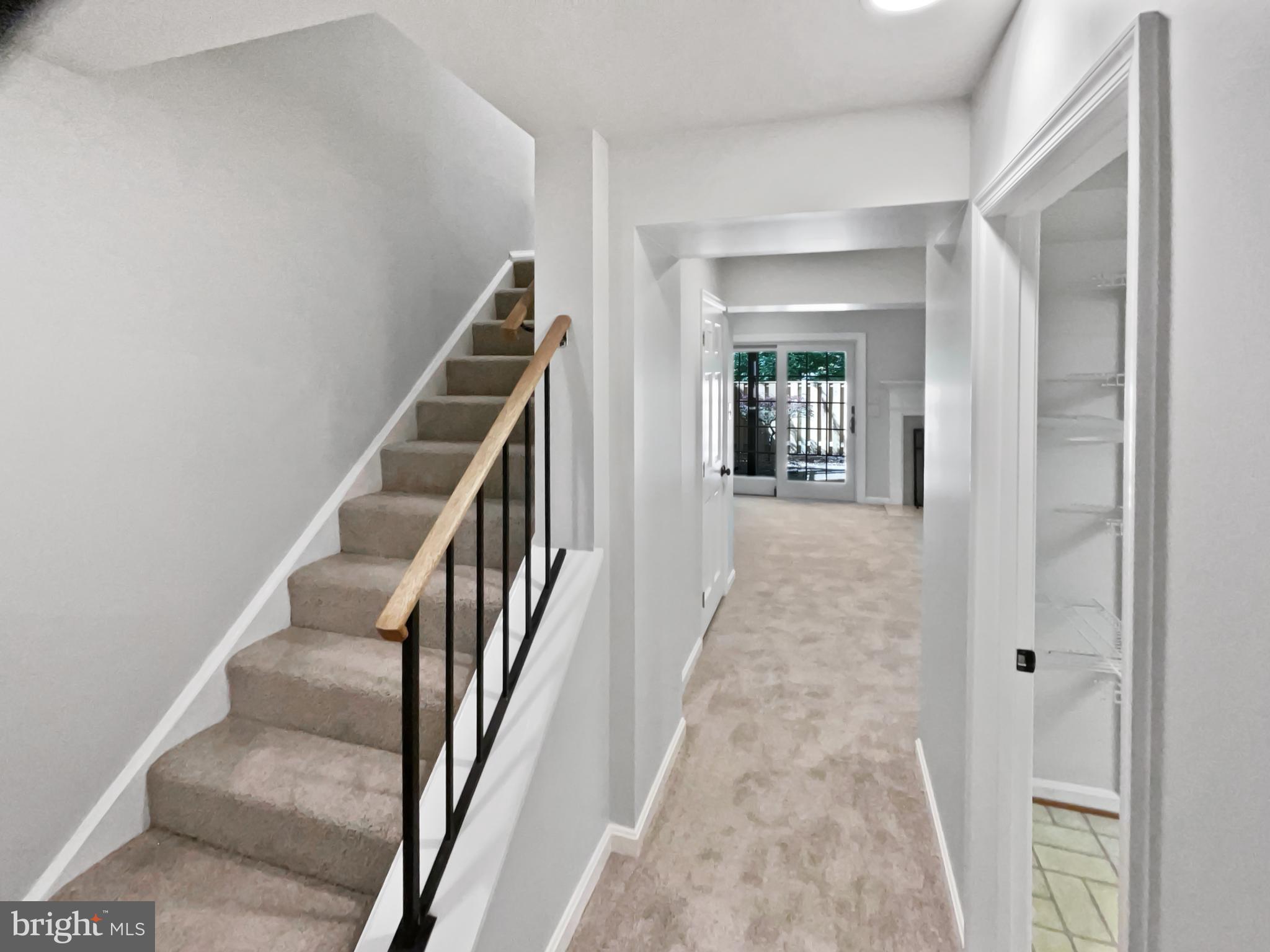 COUNTRY CREEK - Residential