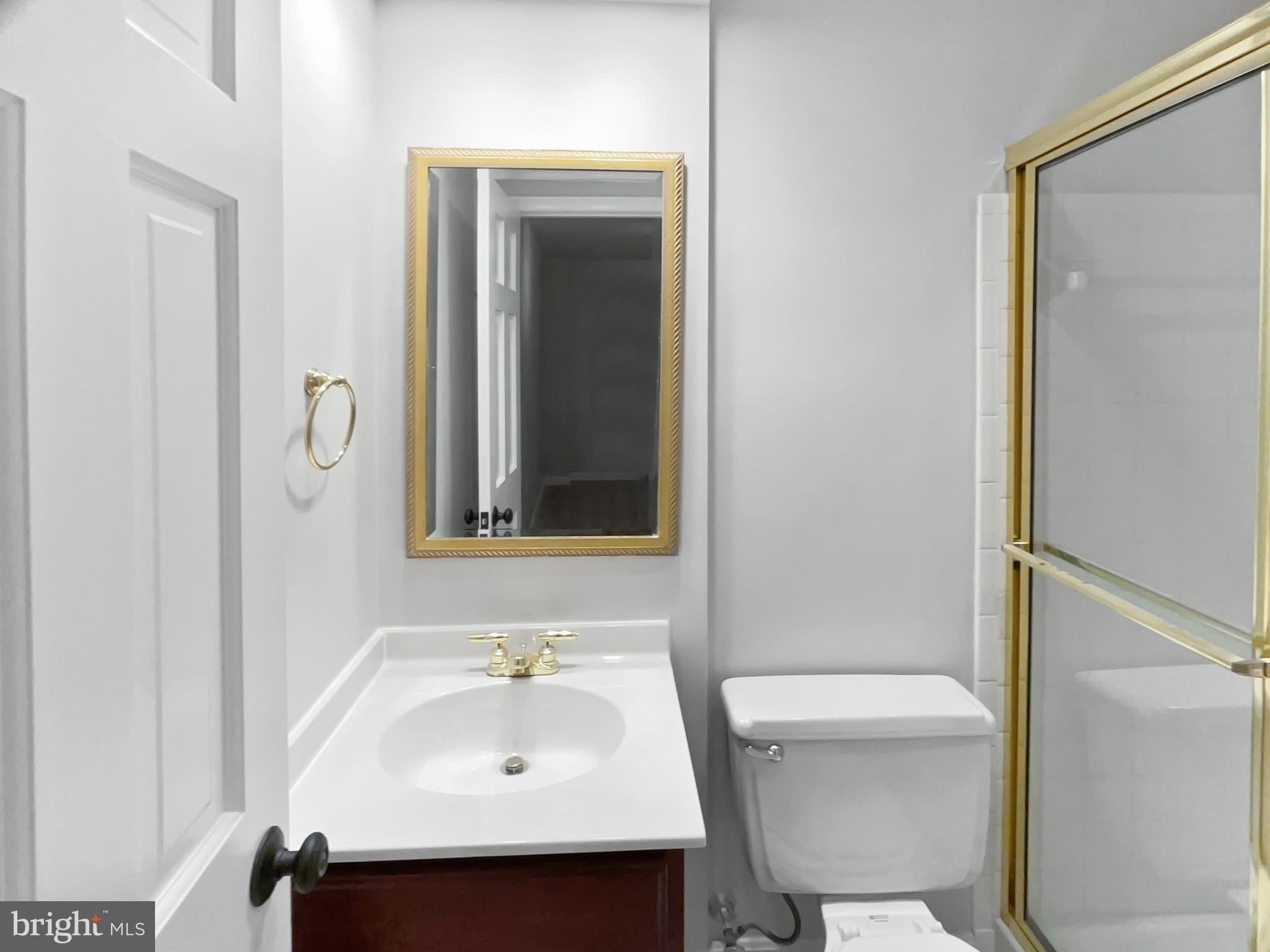 COUNTRY CREEK - Residential