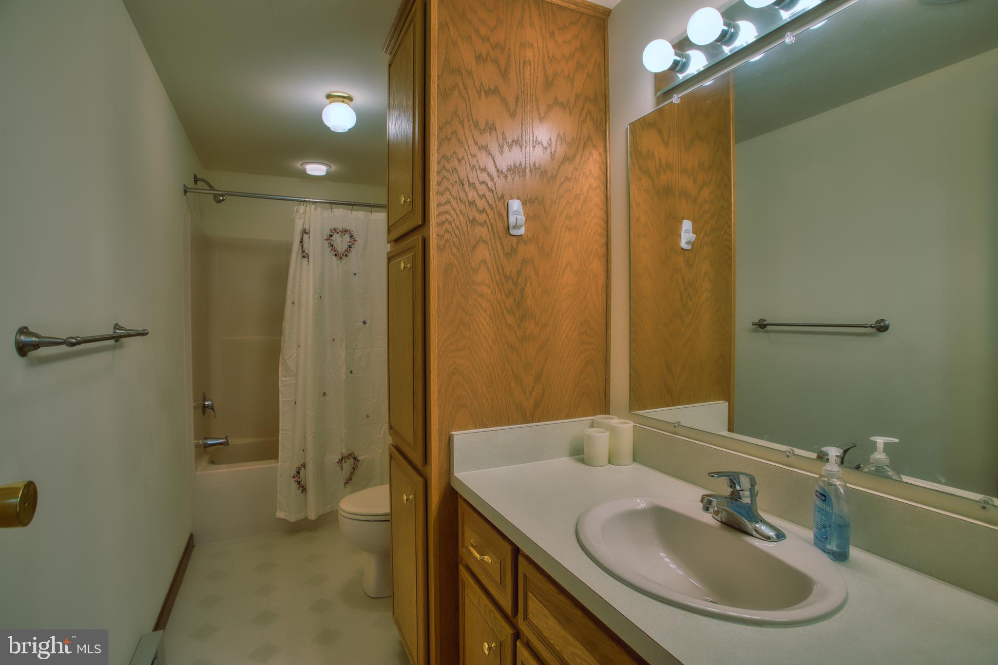 HEMLOCK ACRES - Residential