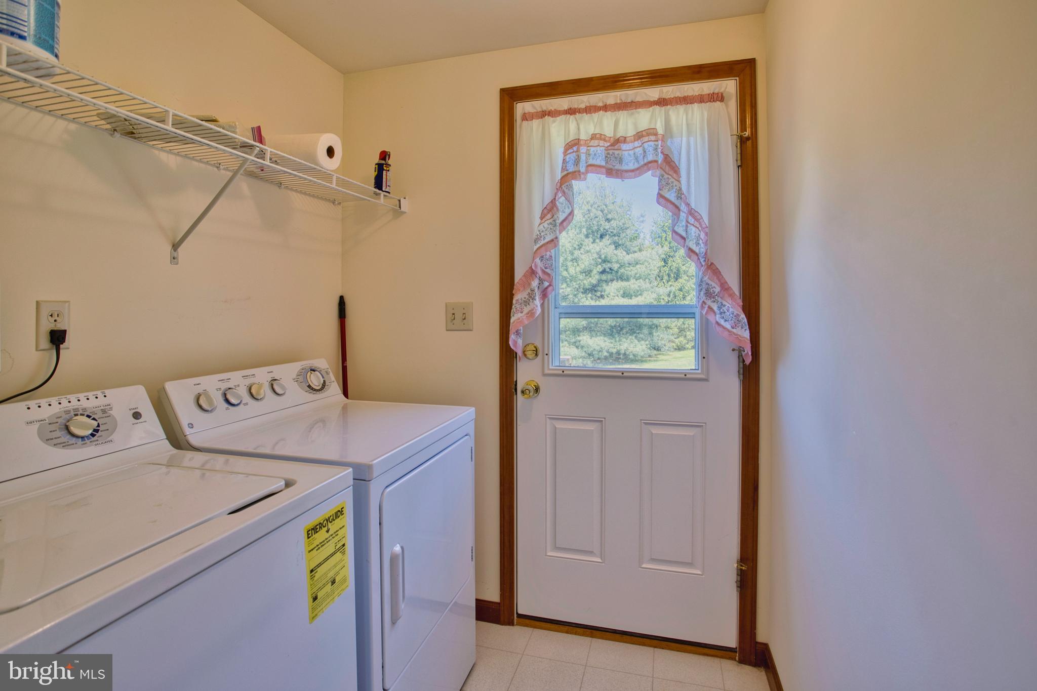 HEMLOCK ACRES - Residential