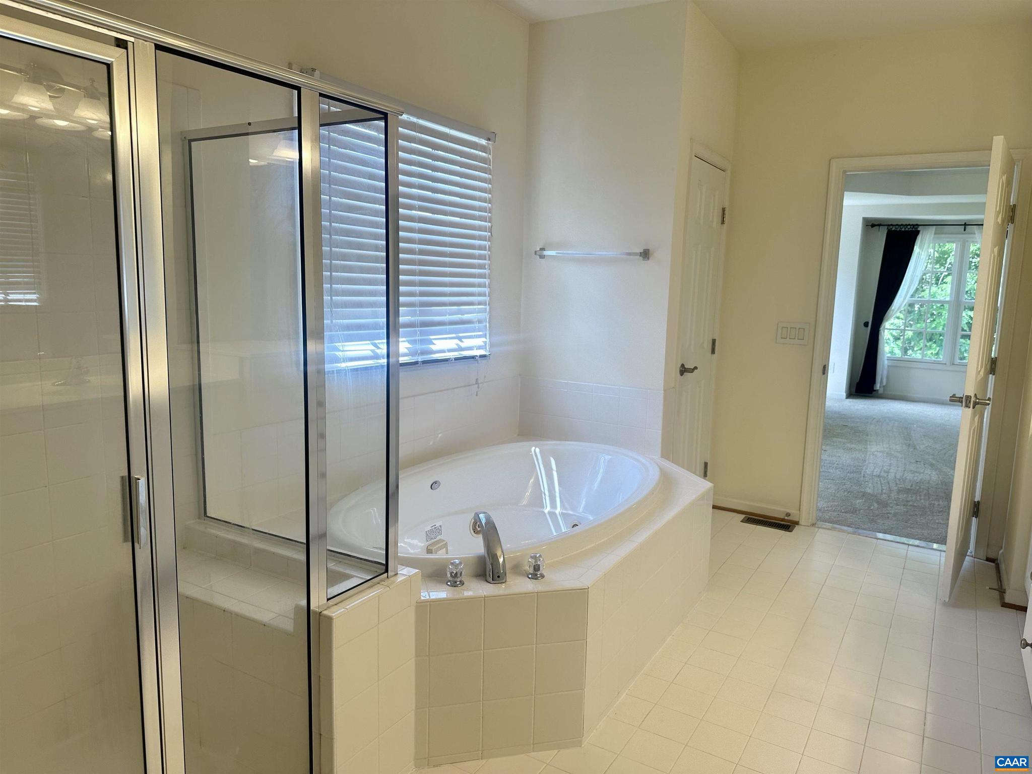 OLD TRAIL - Residential Lease