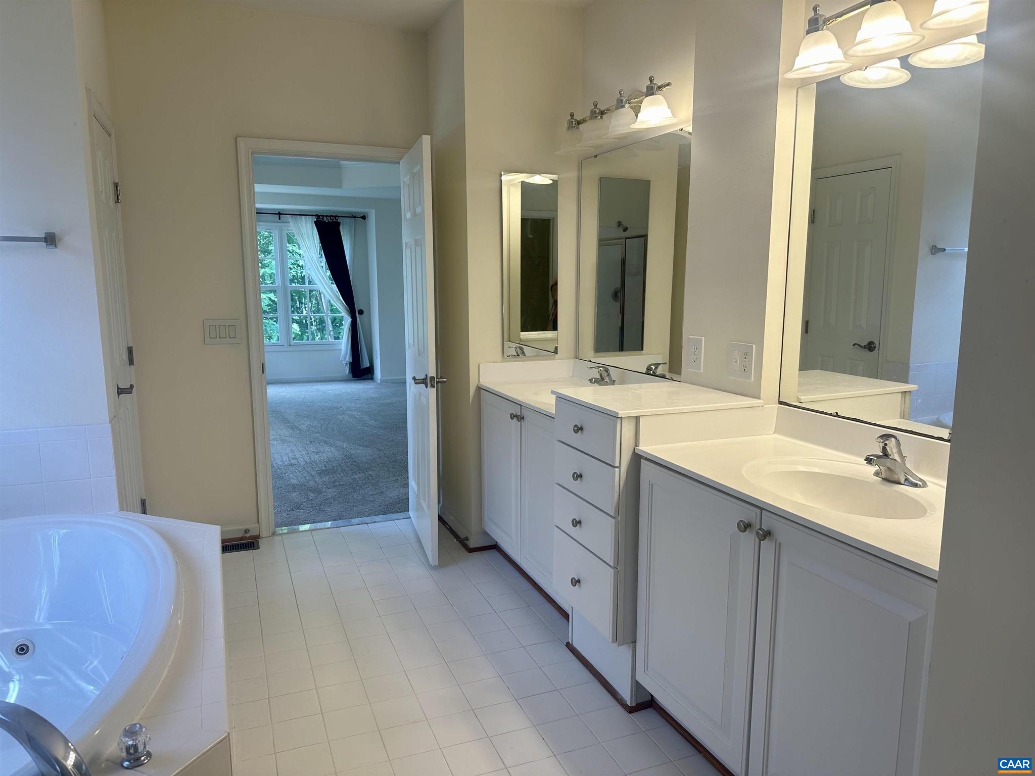 OLD TRAIL - Residential Lease