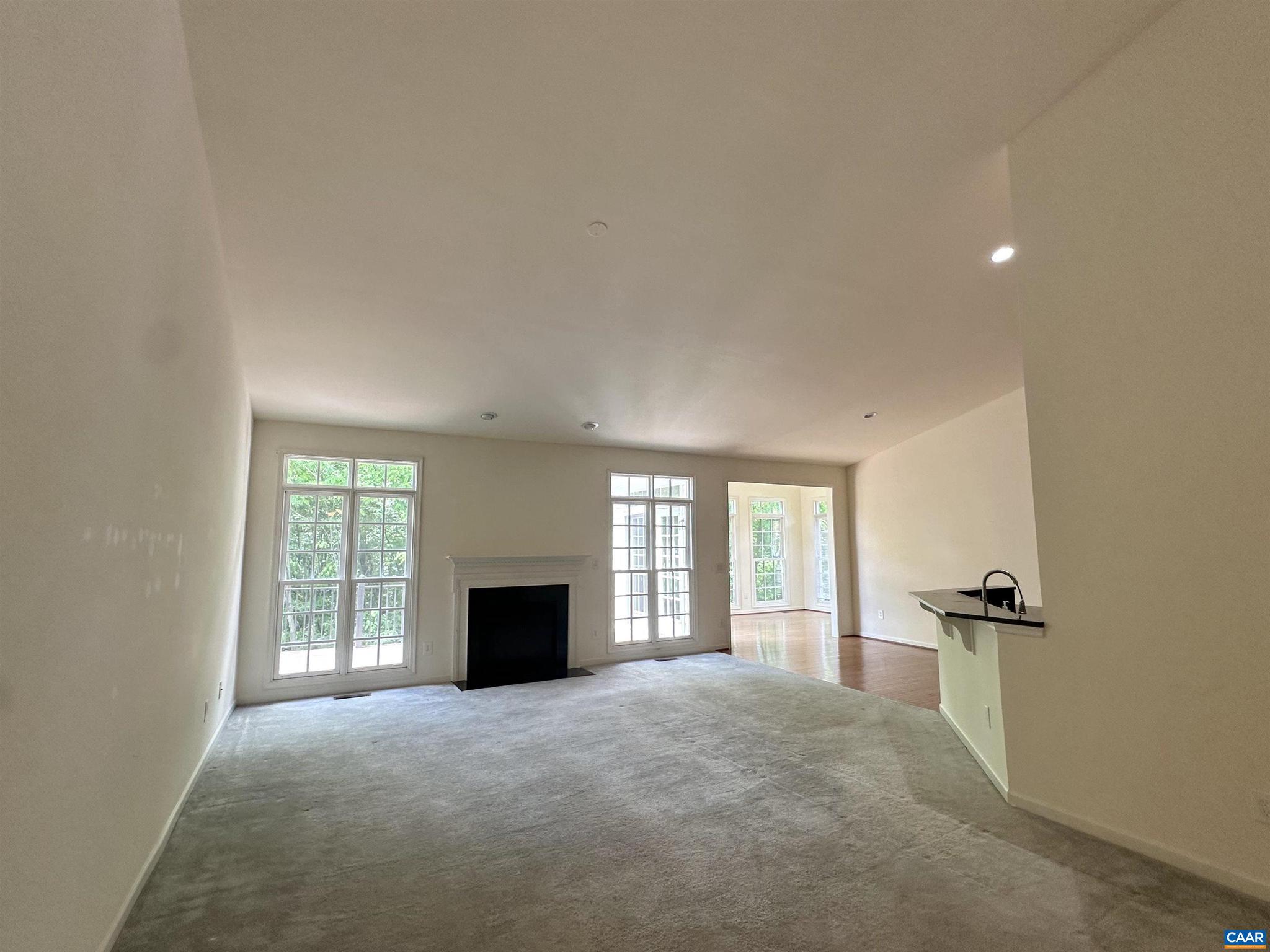 OLD TRAIL - Residential Lease