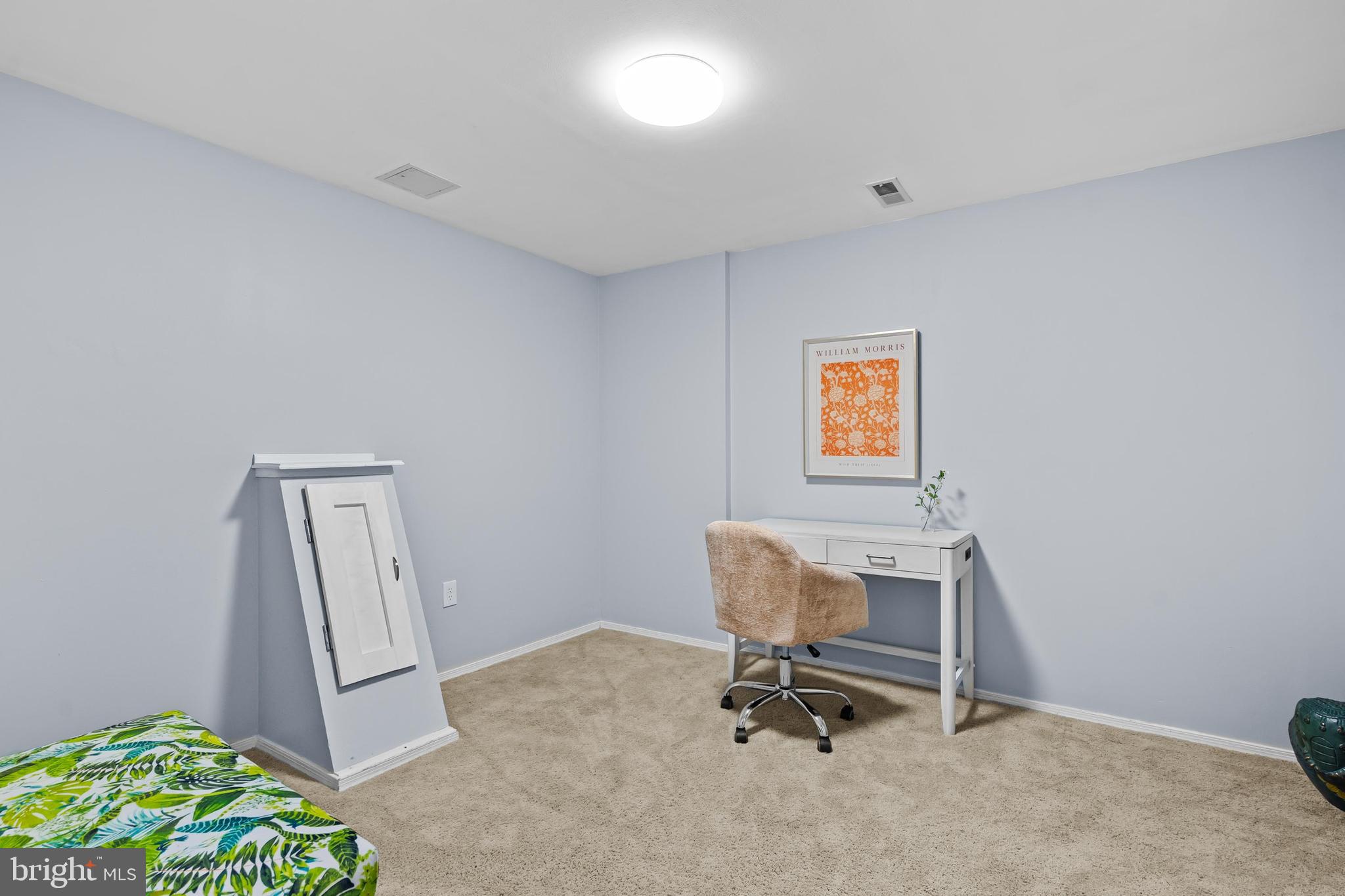 COUNTRYSIDE - Residential