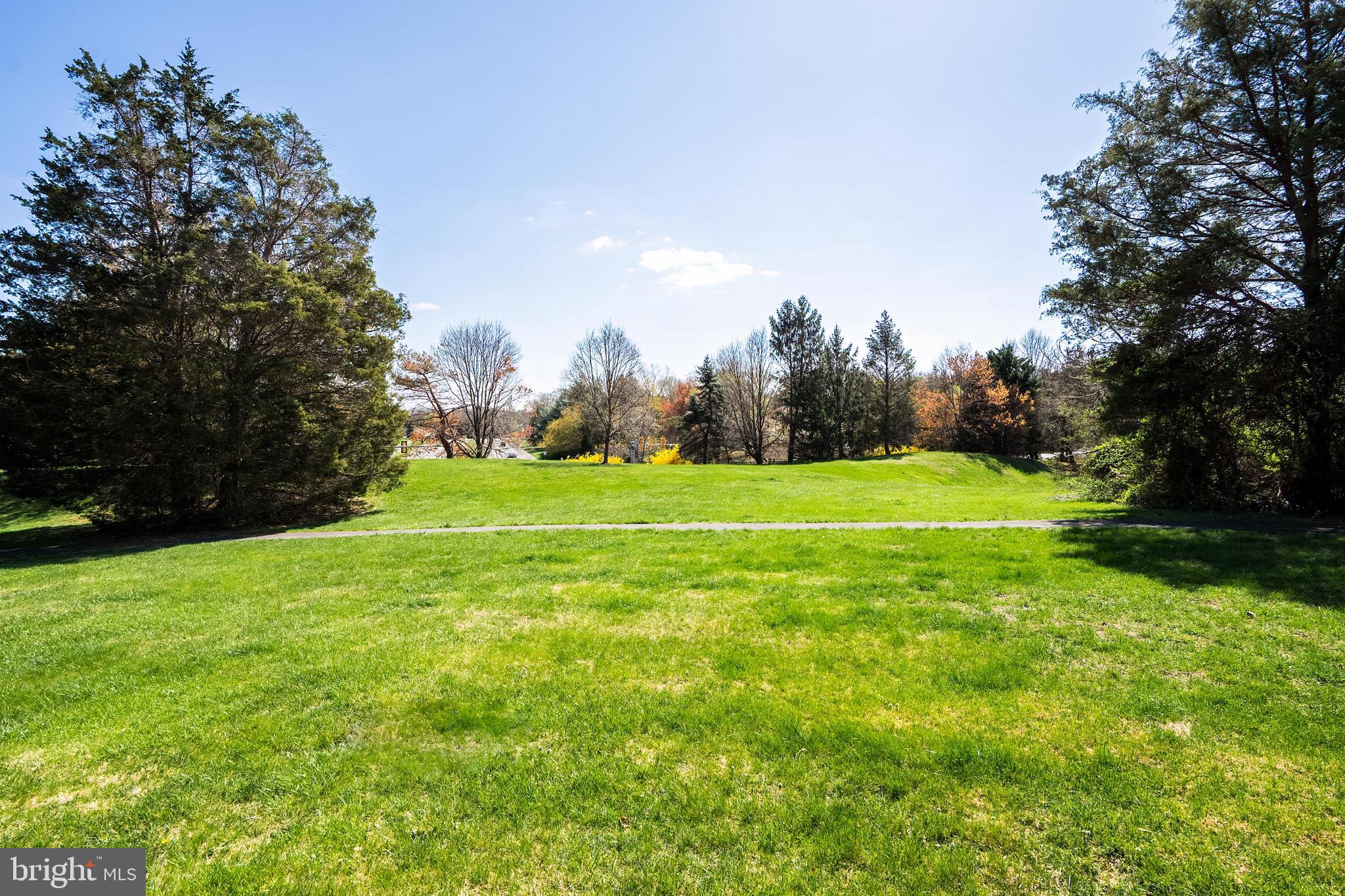 COUNTRYSIDE - Residential