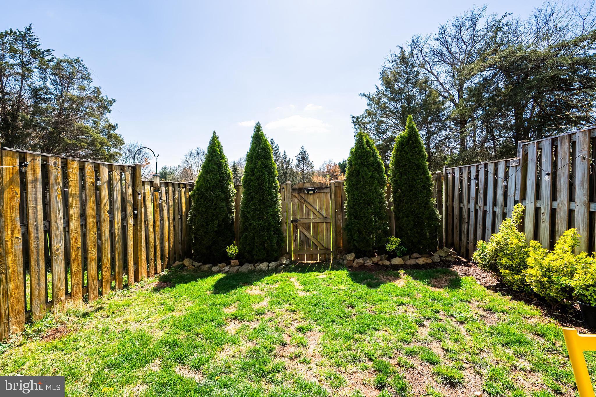 COUNTRYSIDE - Residential