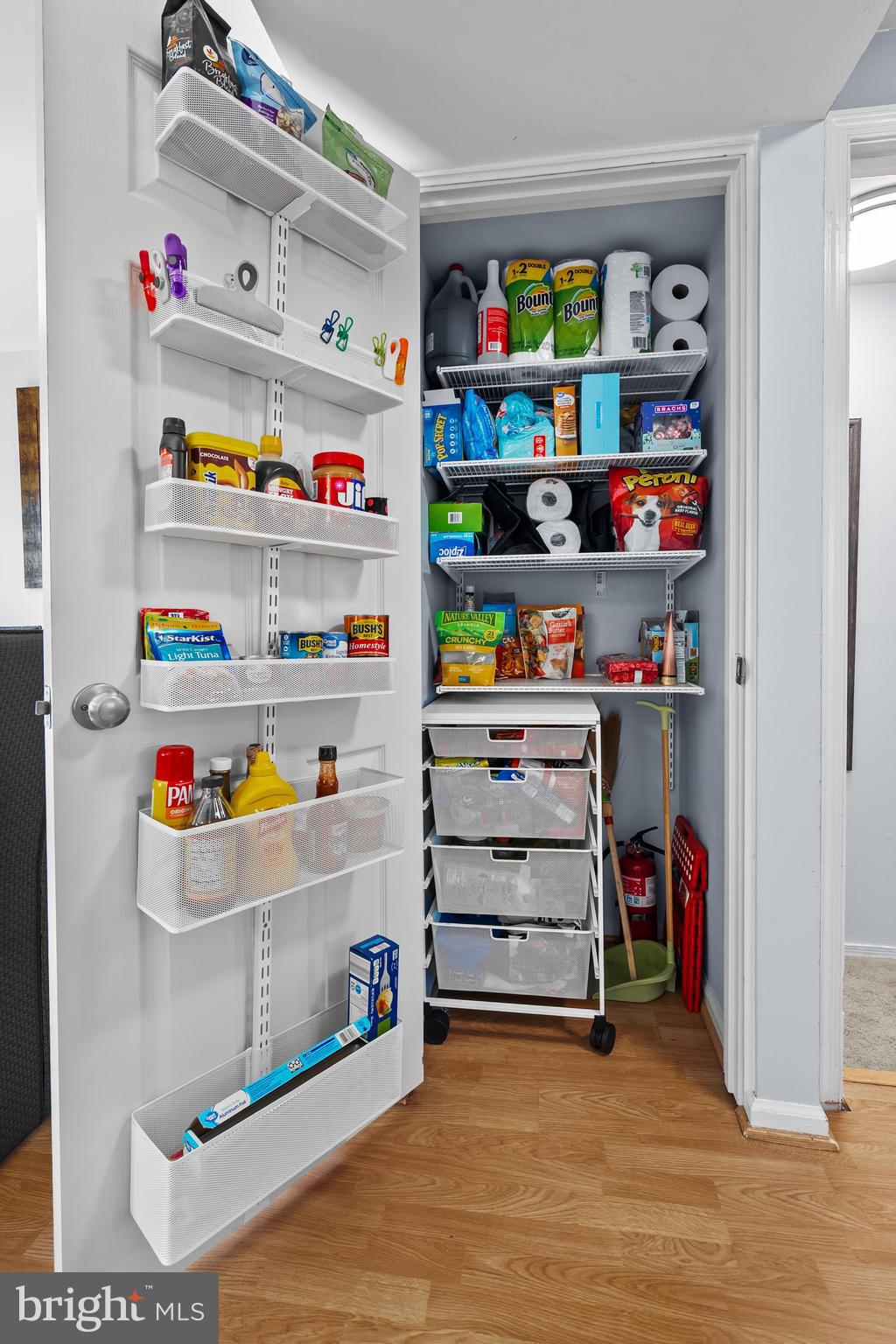 COUNTRYSIDE - Residential