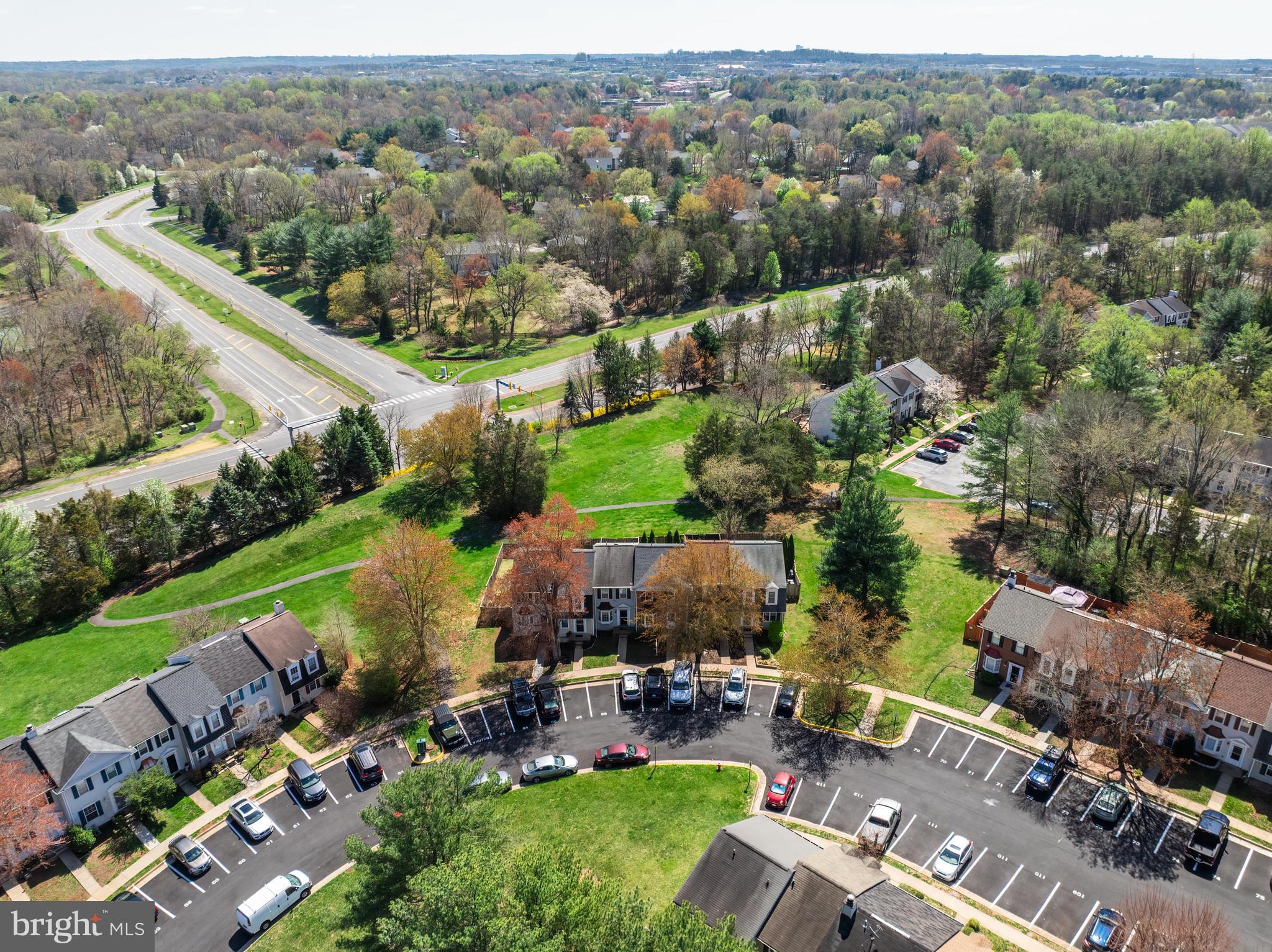 COUNTRYSIDE - Residential