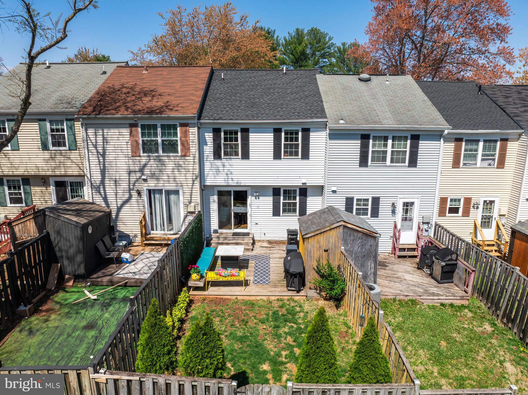 COUNTRYSIDE - Residential