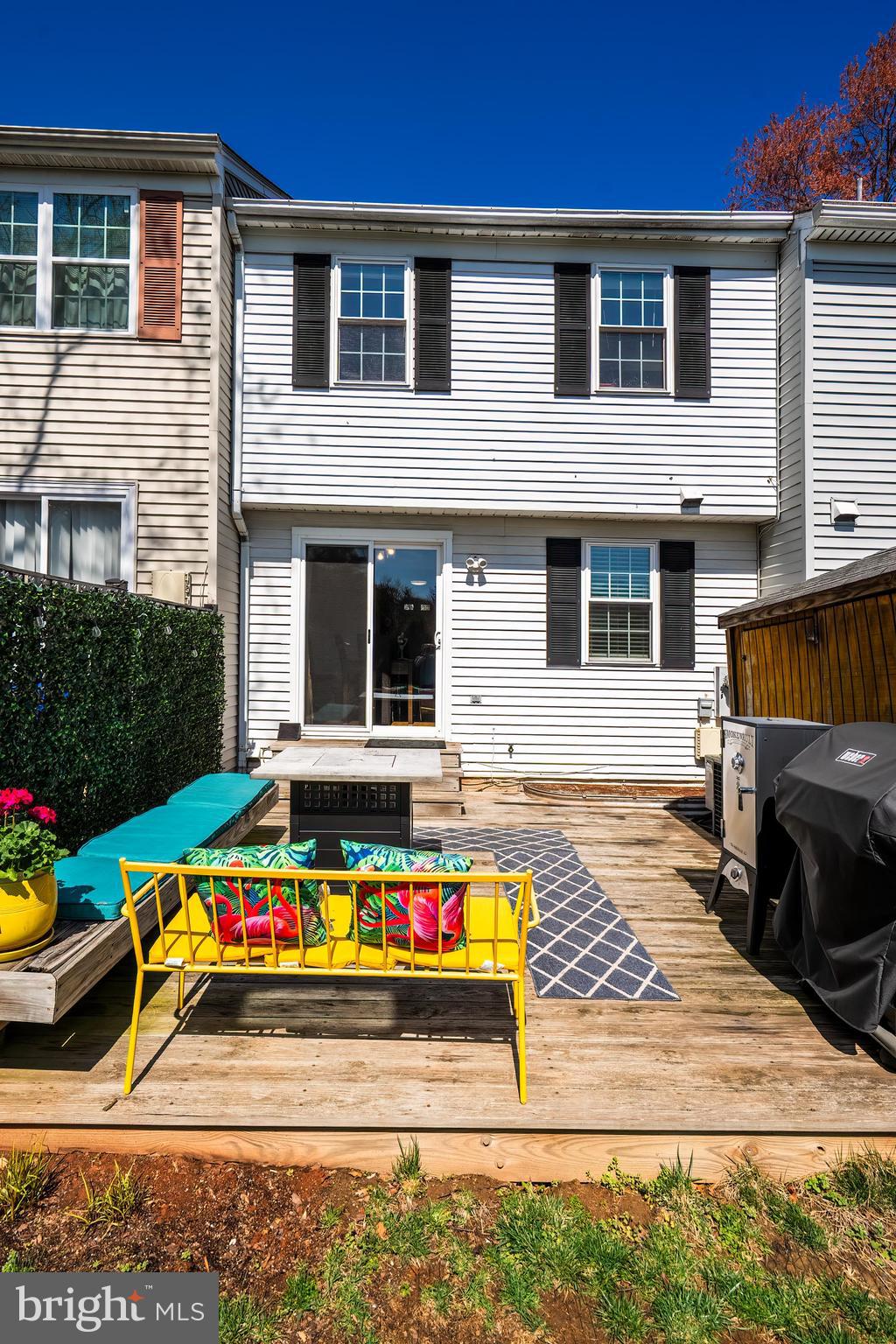 COUNTRYSIDE - Residential