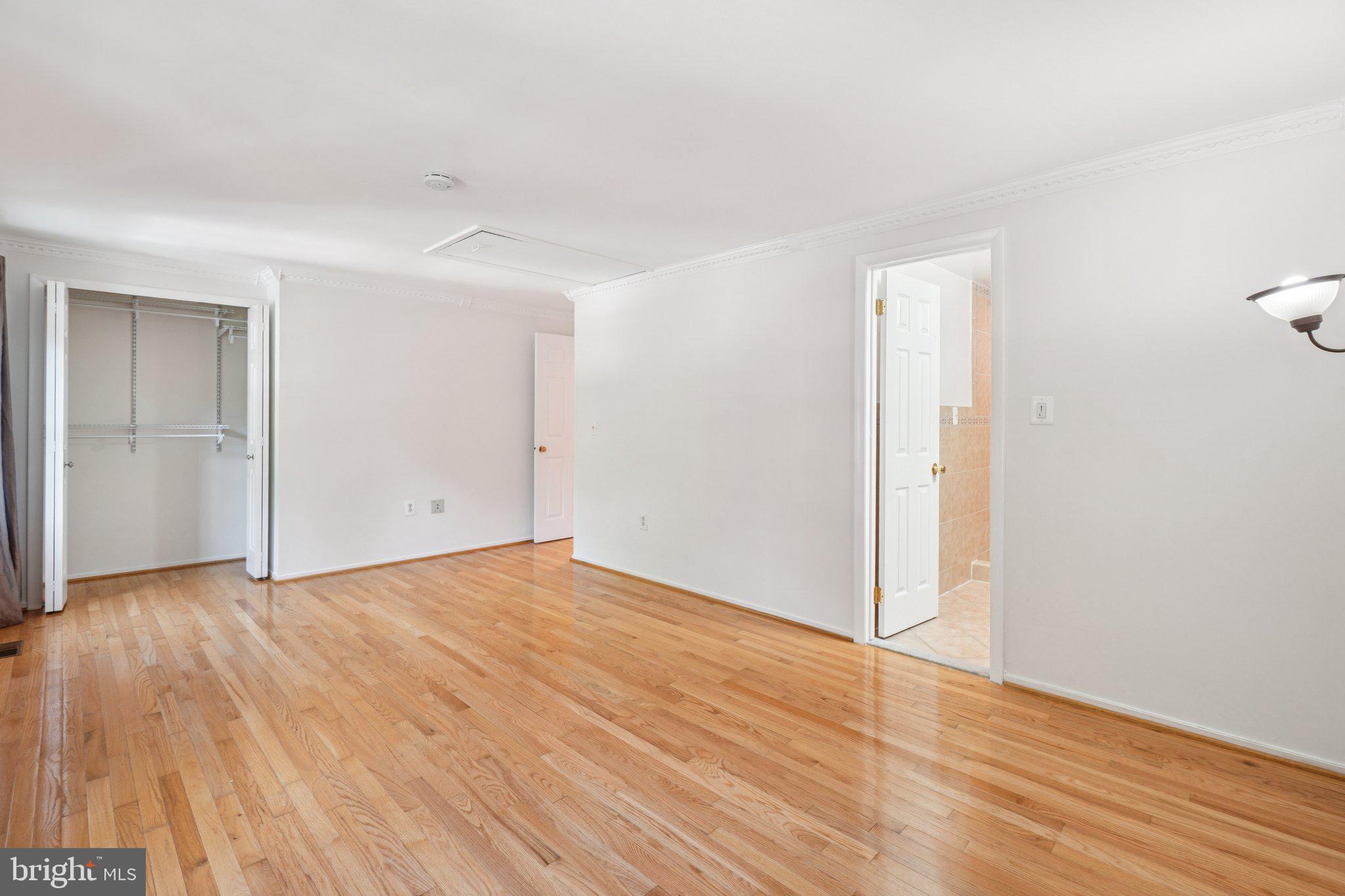 CARDINAL GLEN - Residential