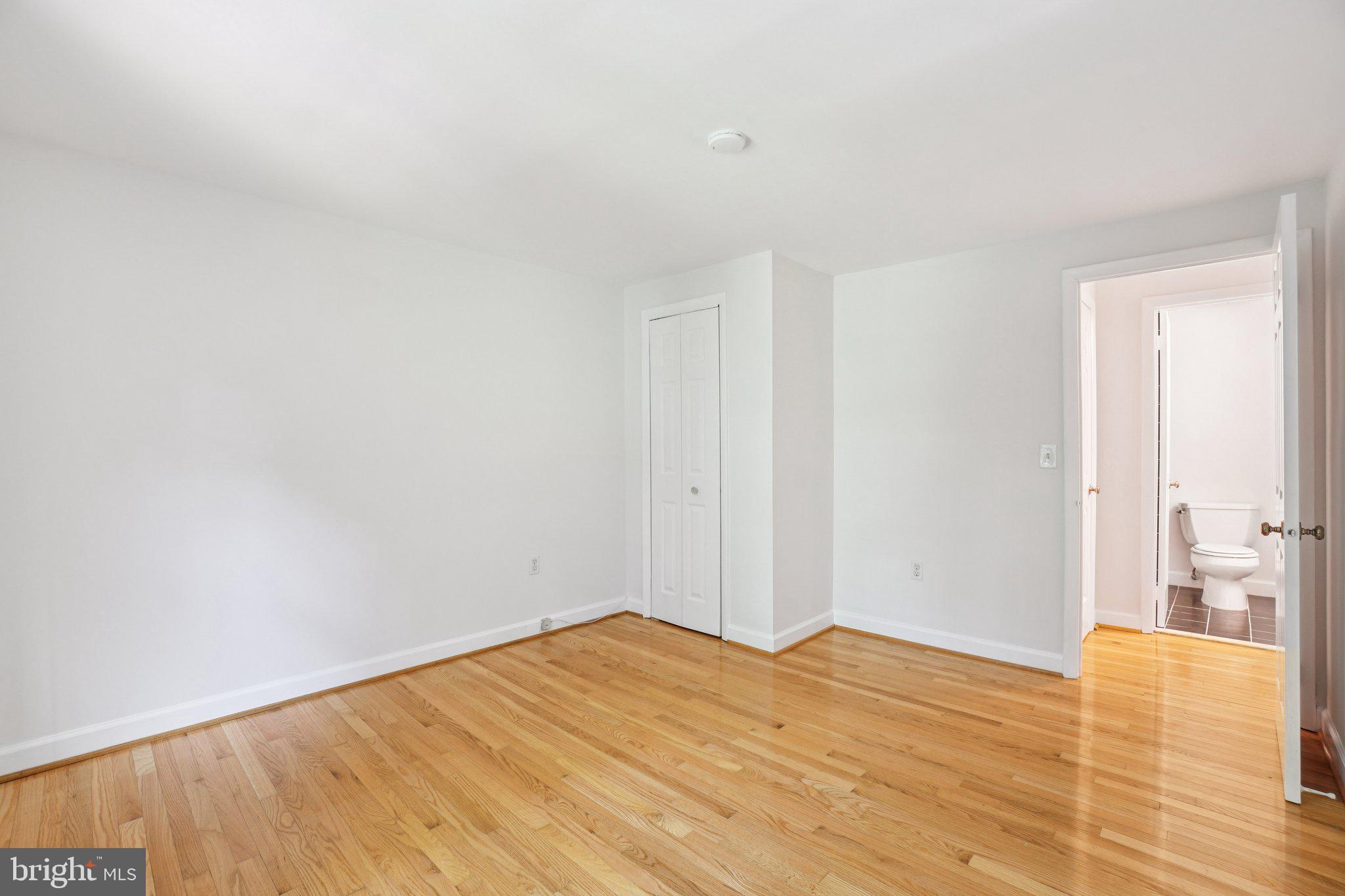 CARDINAL GLEN - Residential