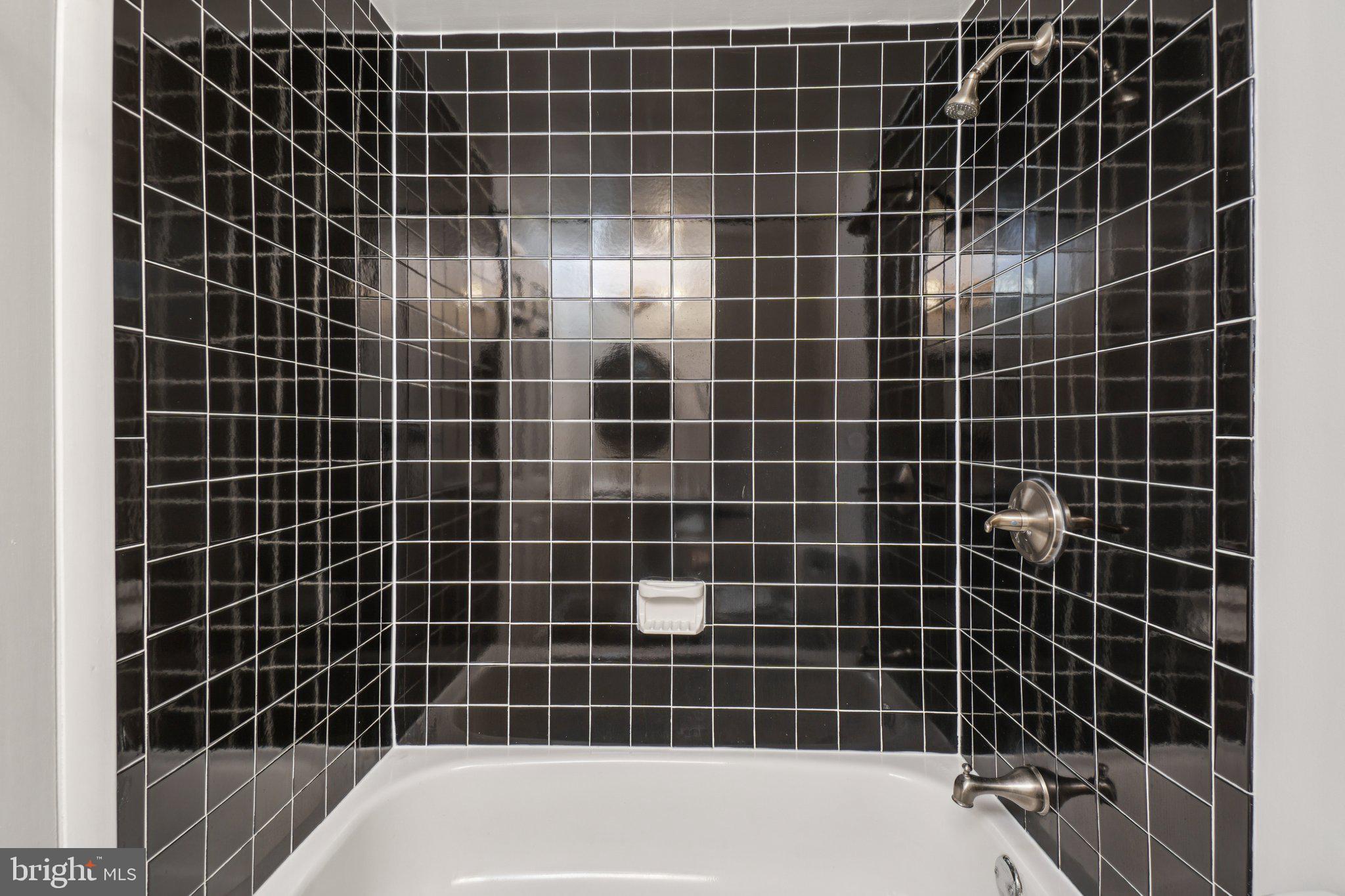 CARDINAL GLEN - Residential