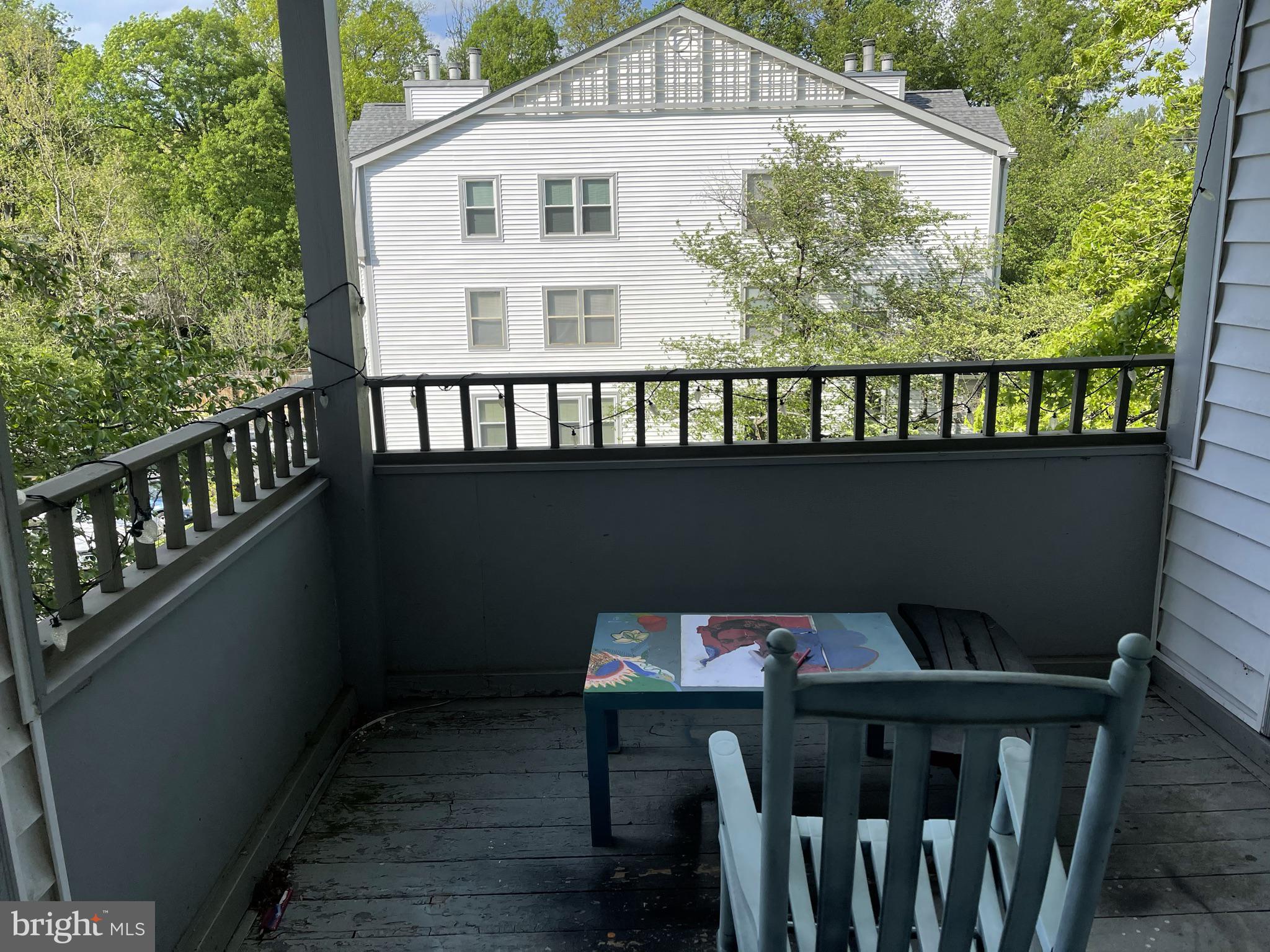 LAFAYETTE FOREST - Residential Lease