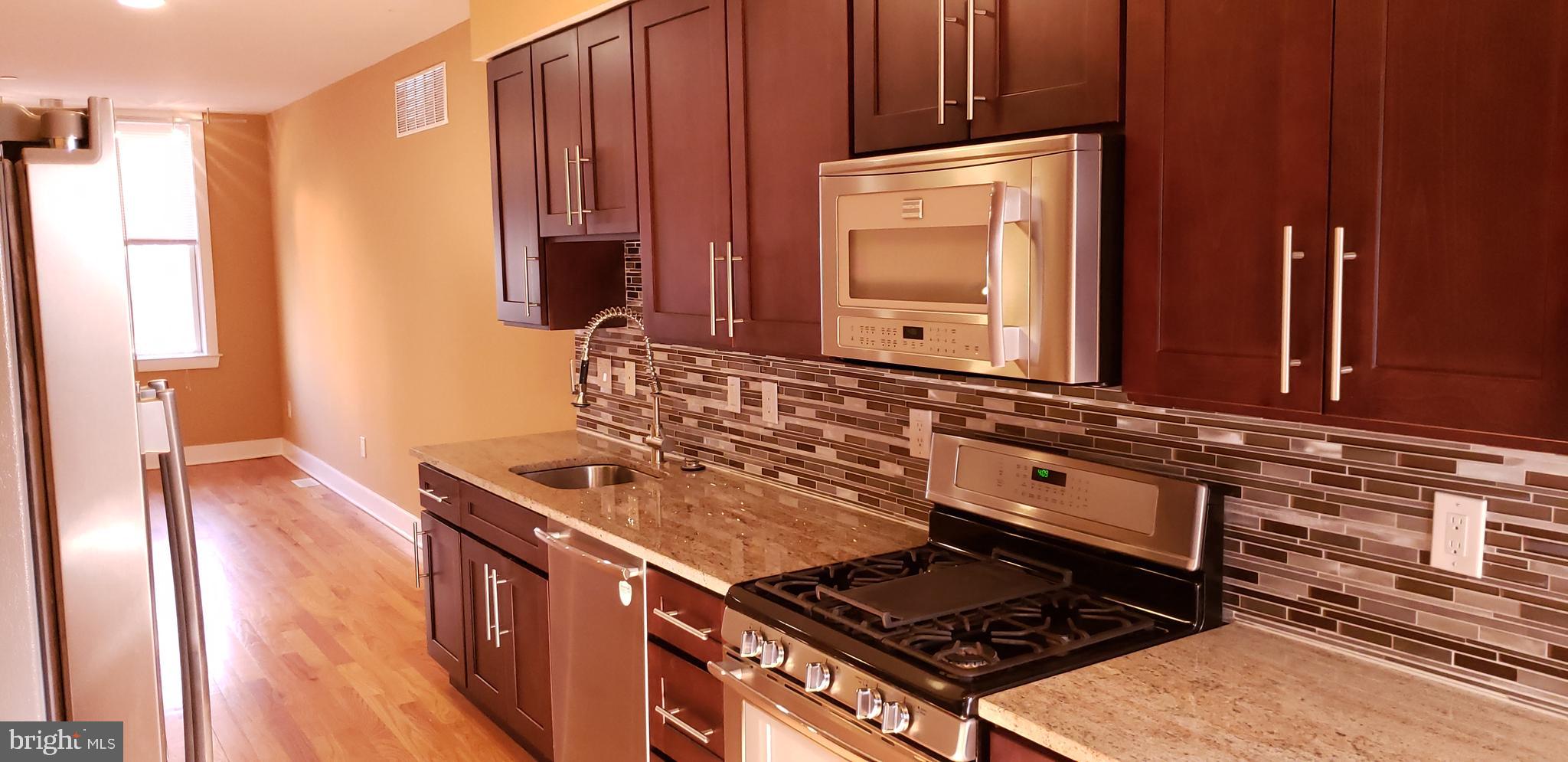 WEST POPLAR - Residential Lease