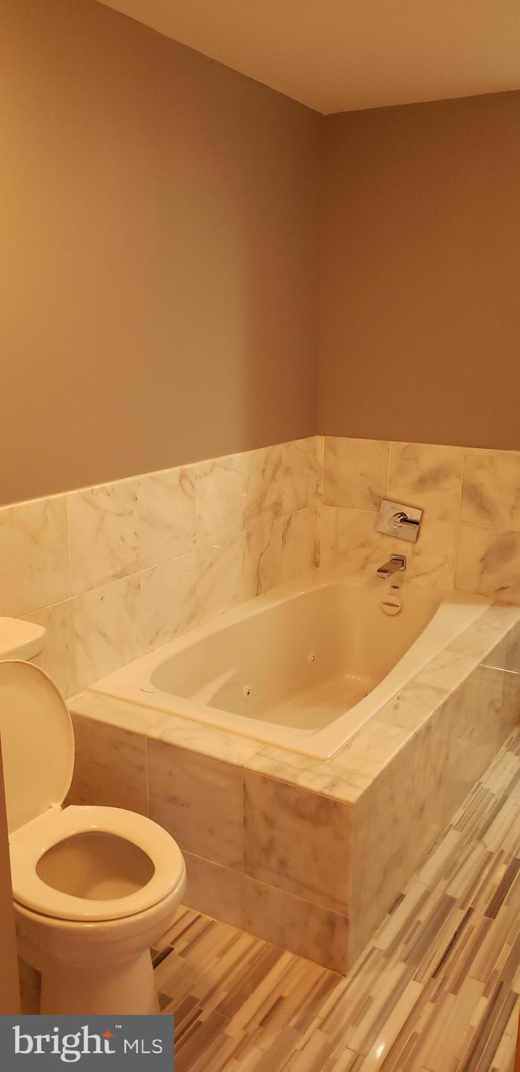 WEST POPLAR - Residential Lease