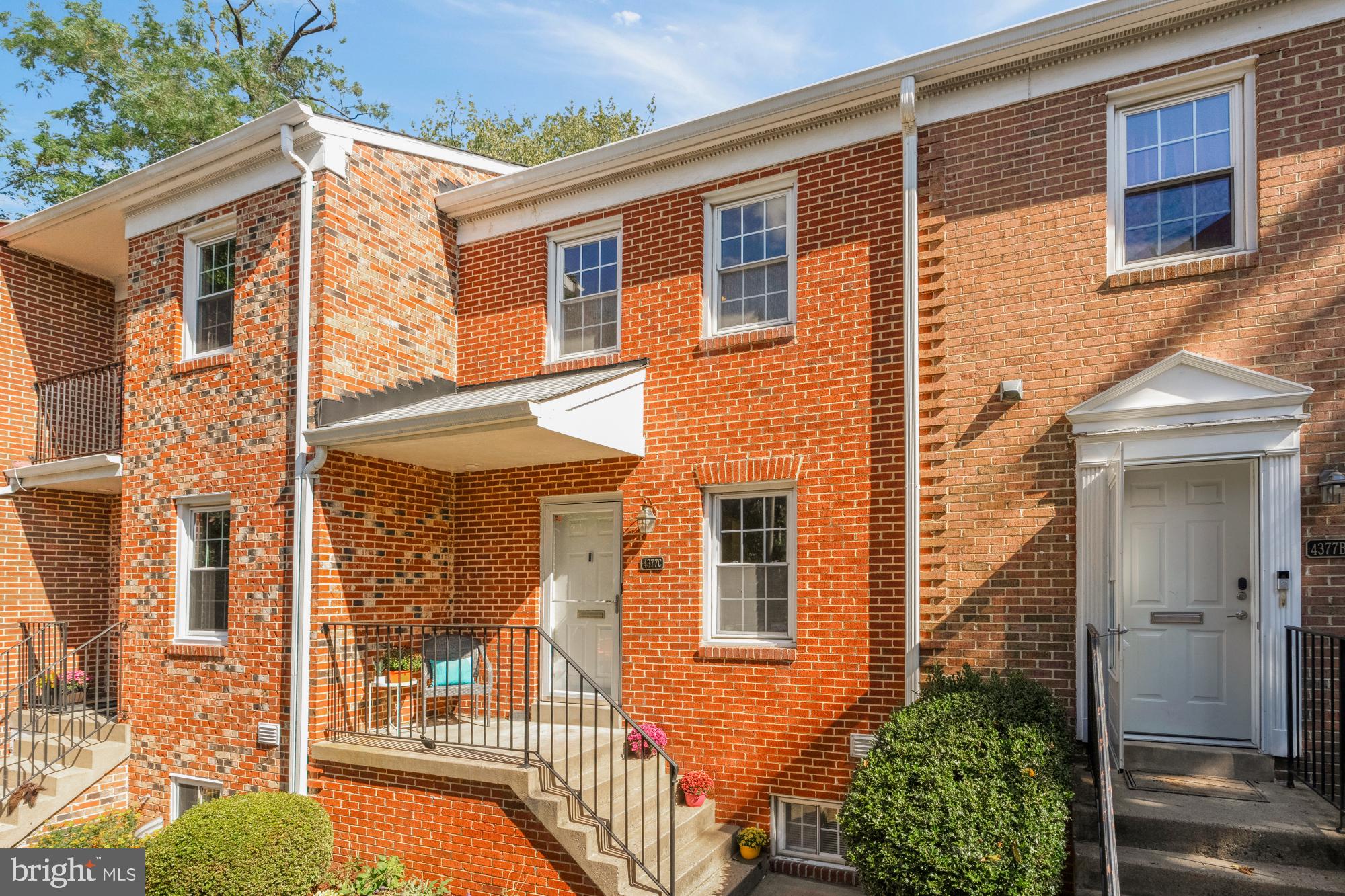 VERMONT PLACE - Residential