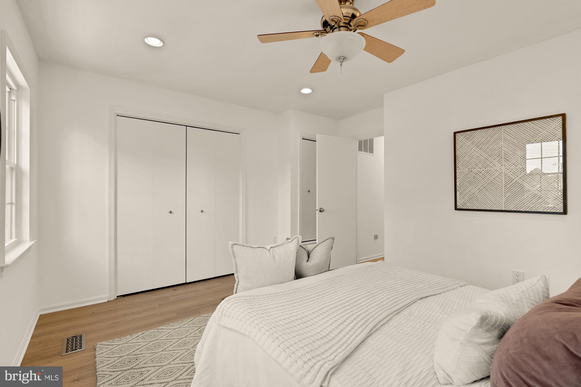 VERMONT PLACE - Residential