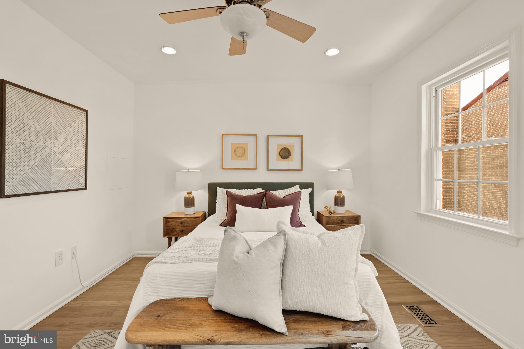 VERMONT PLACE - Residential