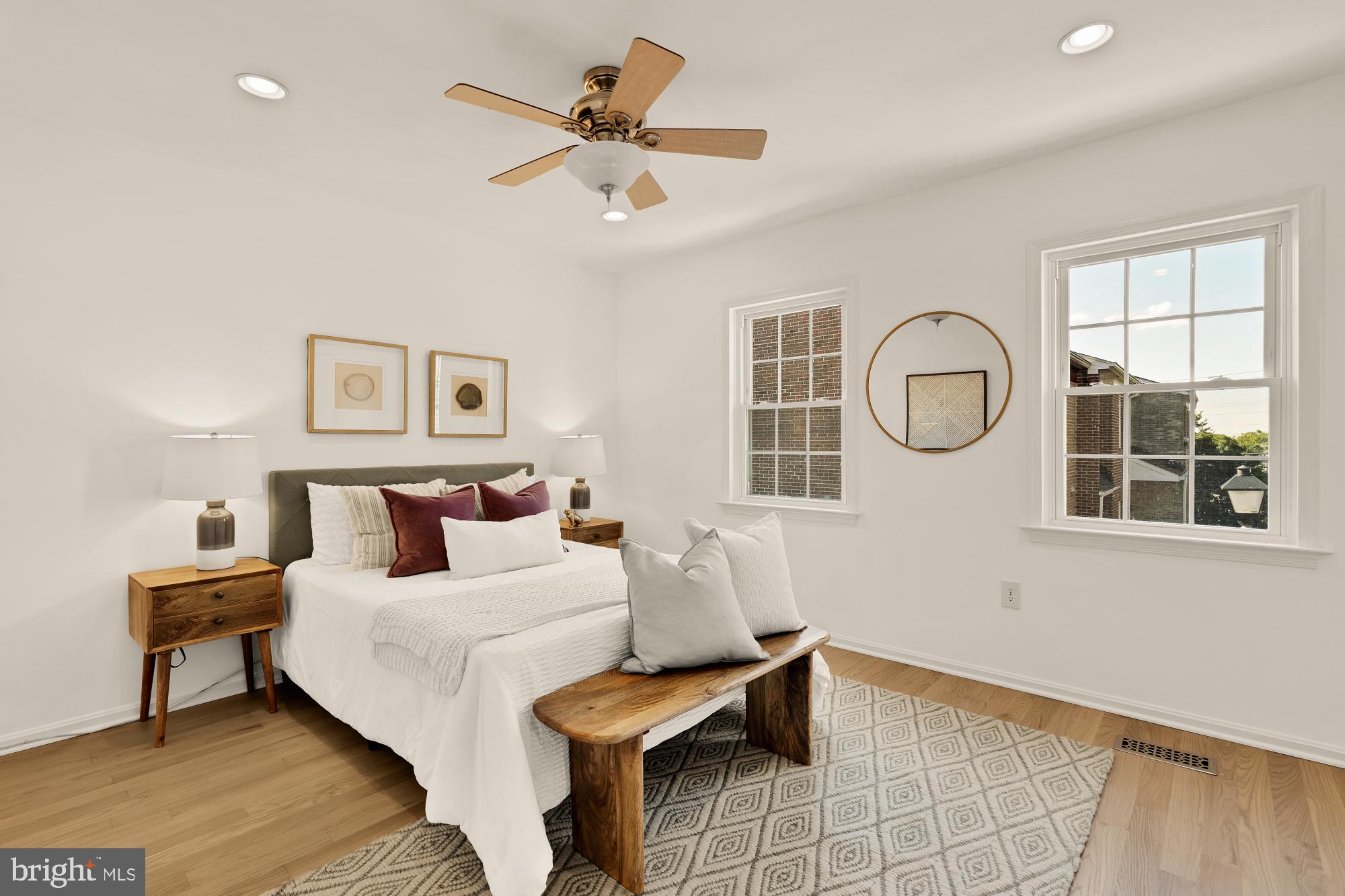 VERMONT PLACE - Residential