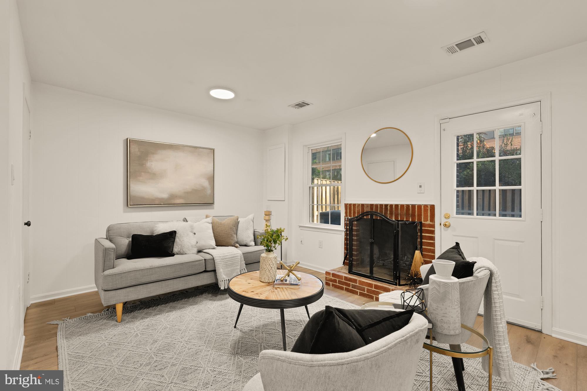 VERMONT PLACE - Residential