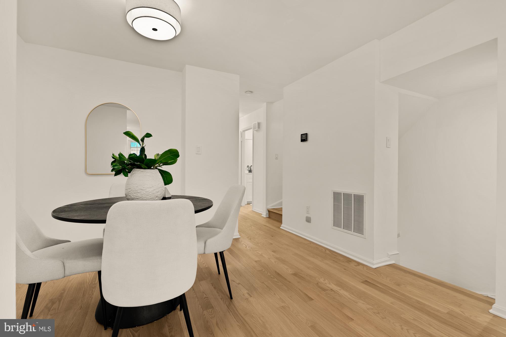 VERMONT PLACE - Residential