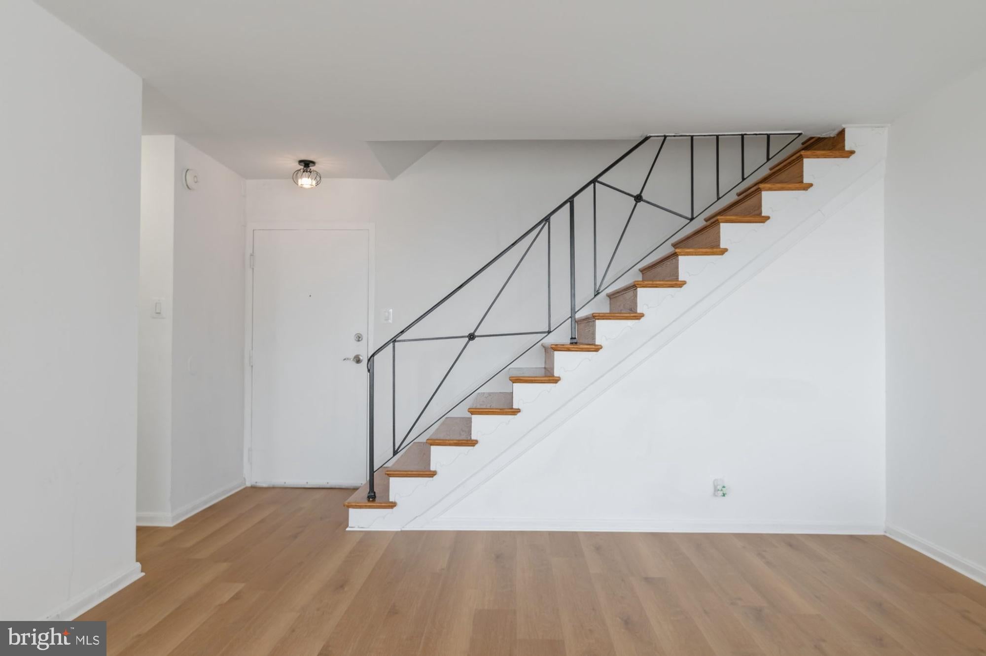 301 N BEAUREGARD STREET 902