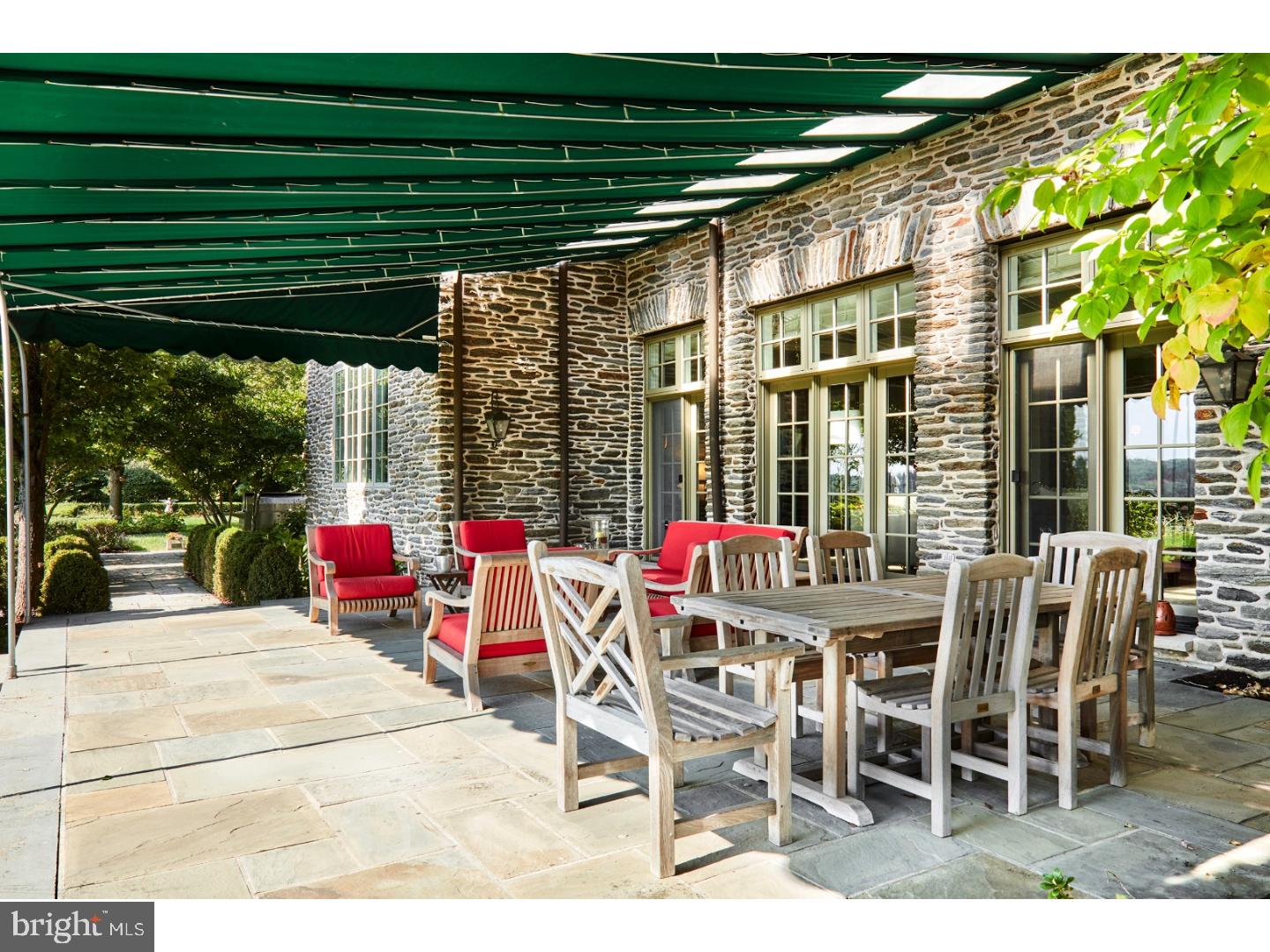 HARRISON ESTATE - Residential