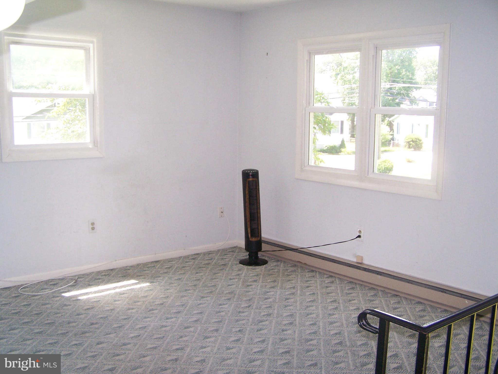 IDLEWILDE ACRES - Residential