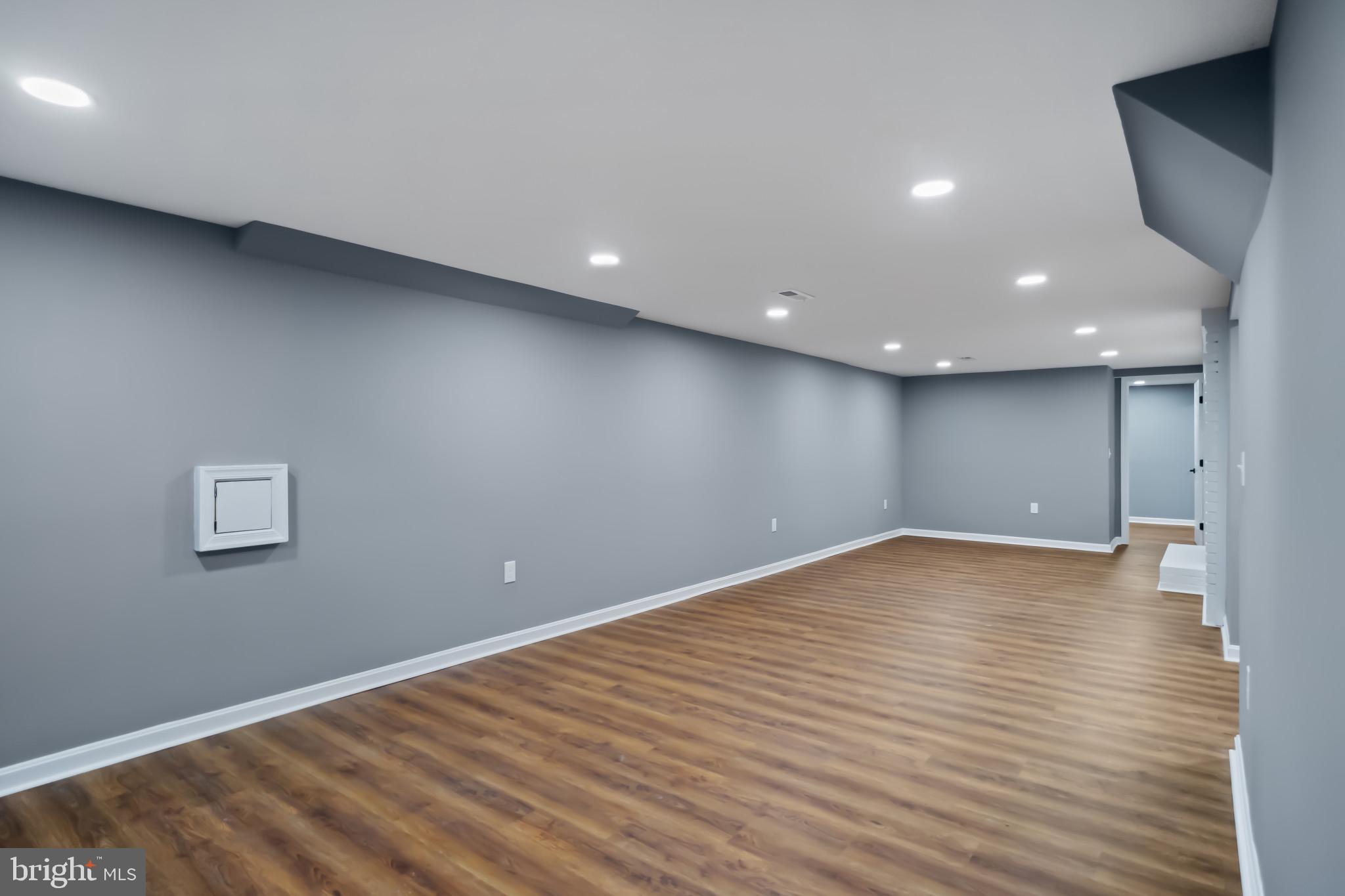WEST HALETHORPE - Residential
