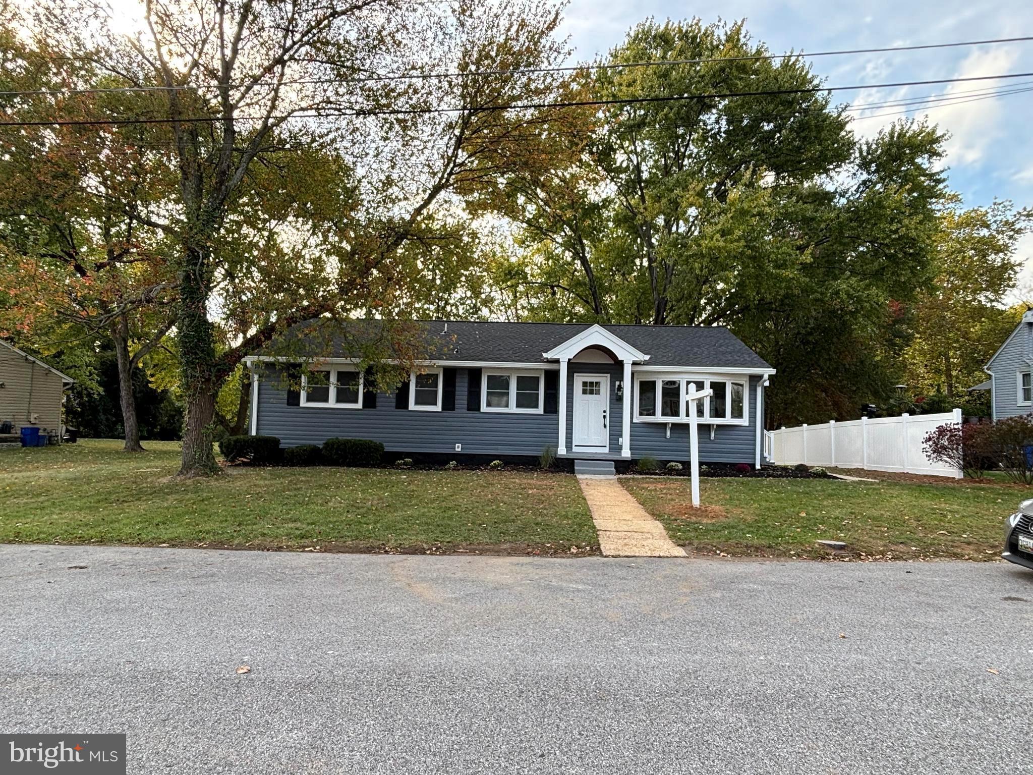 WEST HALETHORPE - Residential
