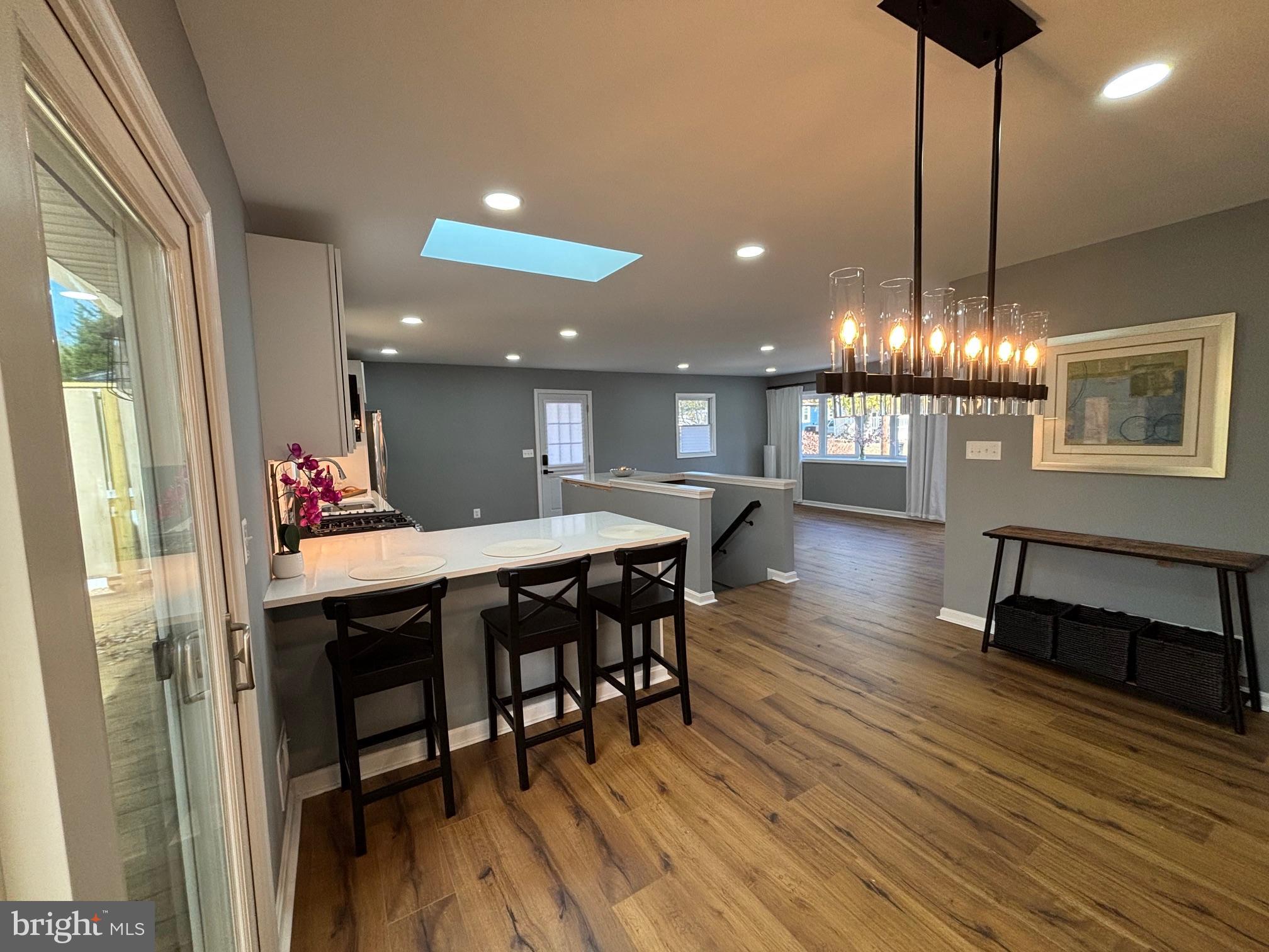 WEST HALETHORPE - Residential