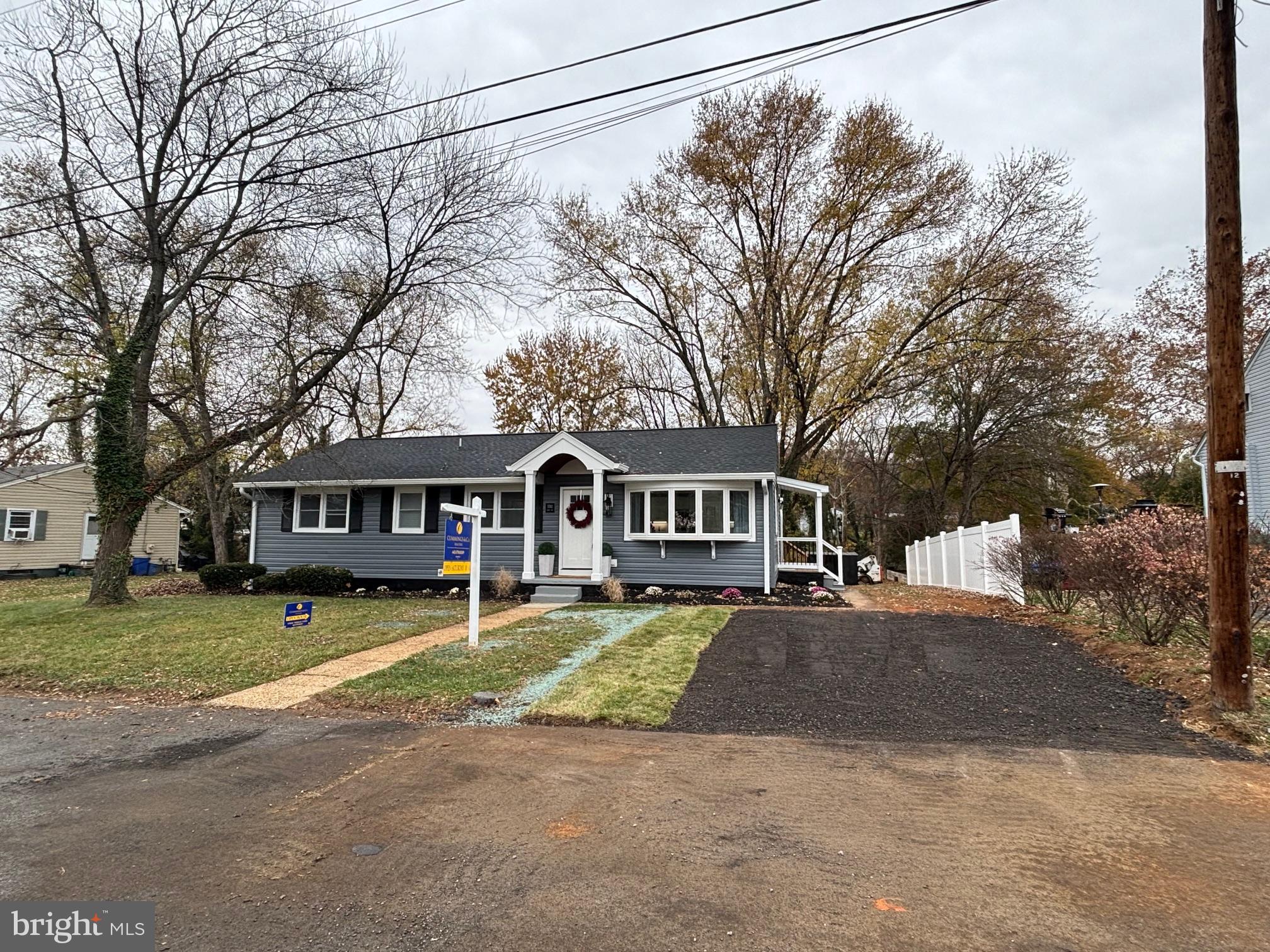 WEST HALETHORPE - Residential