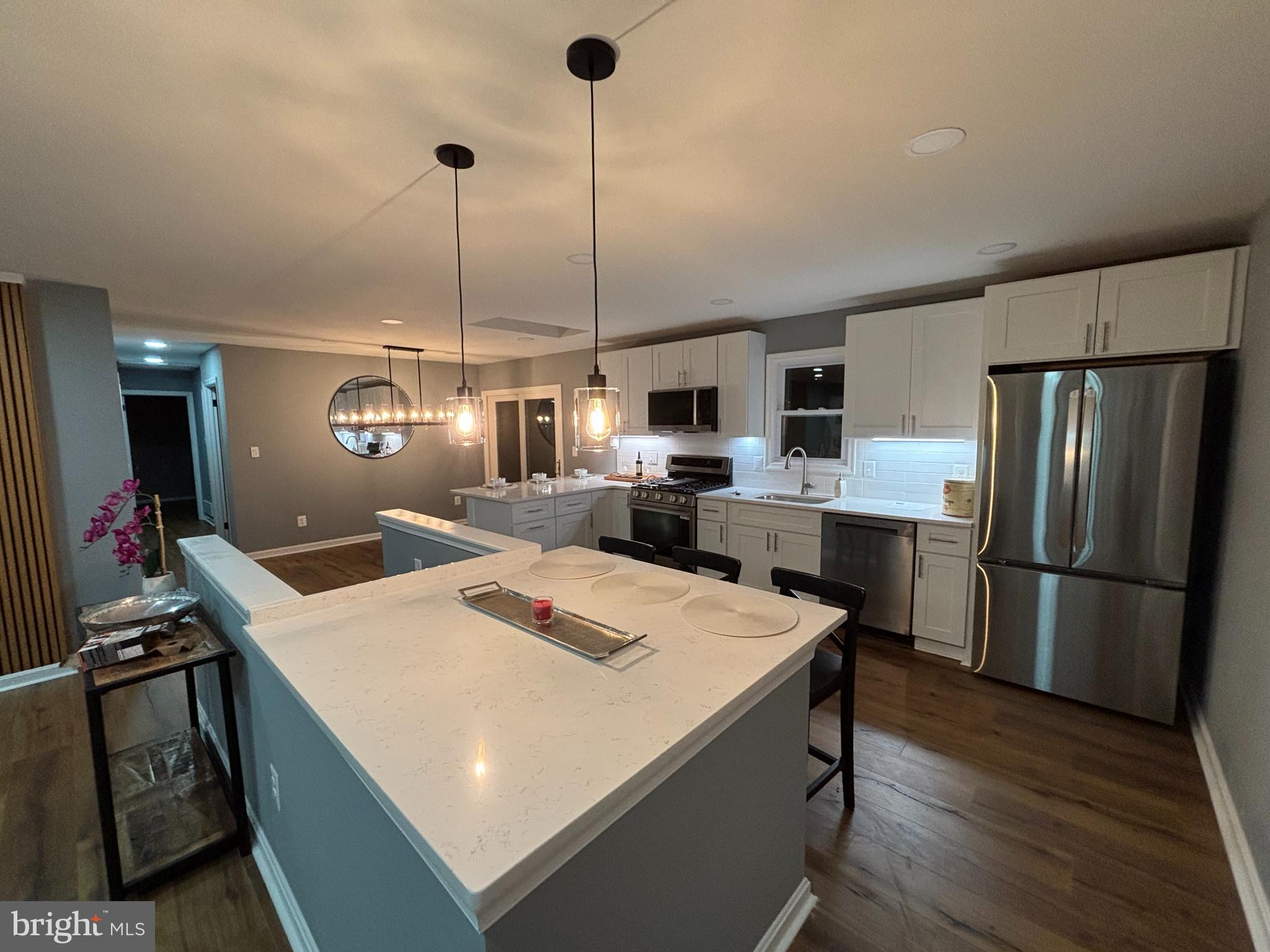 WEST HALETHORPE - Residential