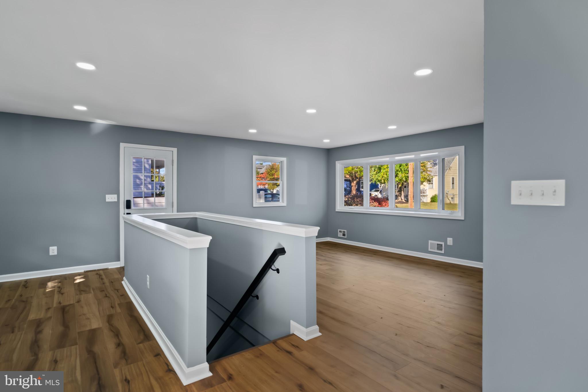 WEST HALETHORPE - Residential