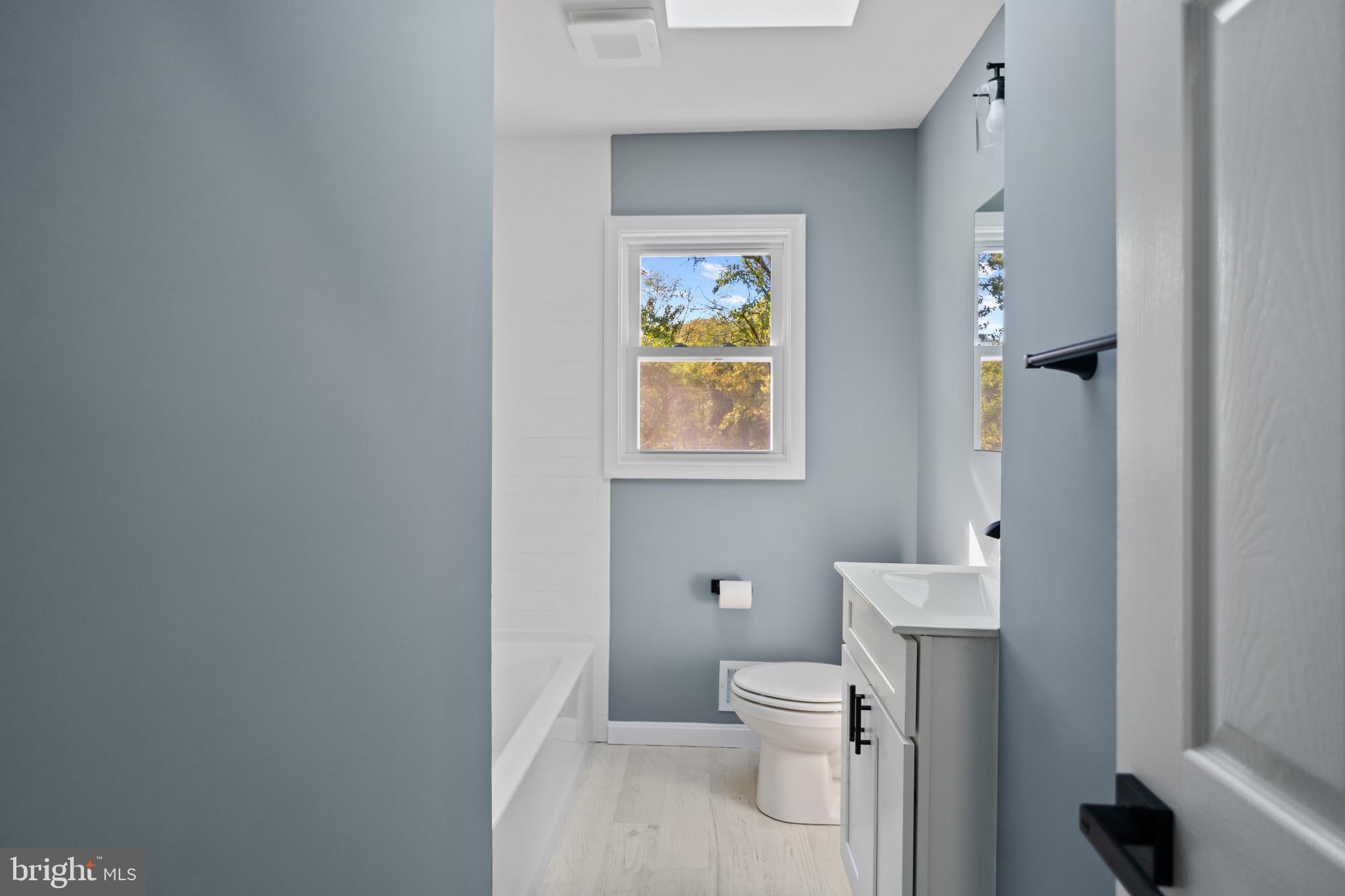WEST HALETHORPE - Residential