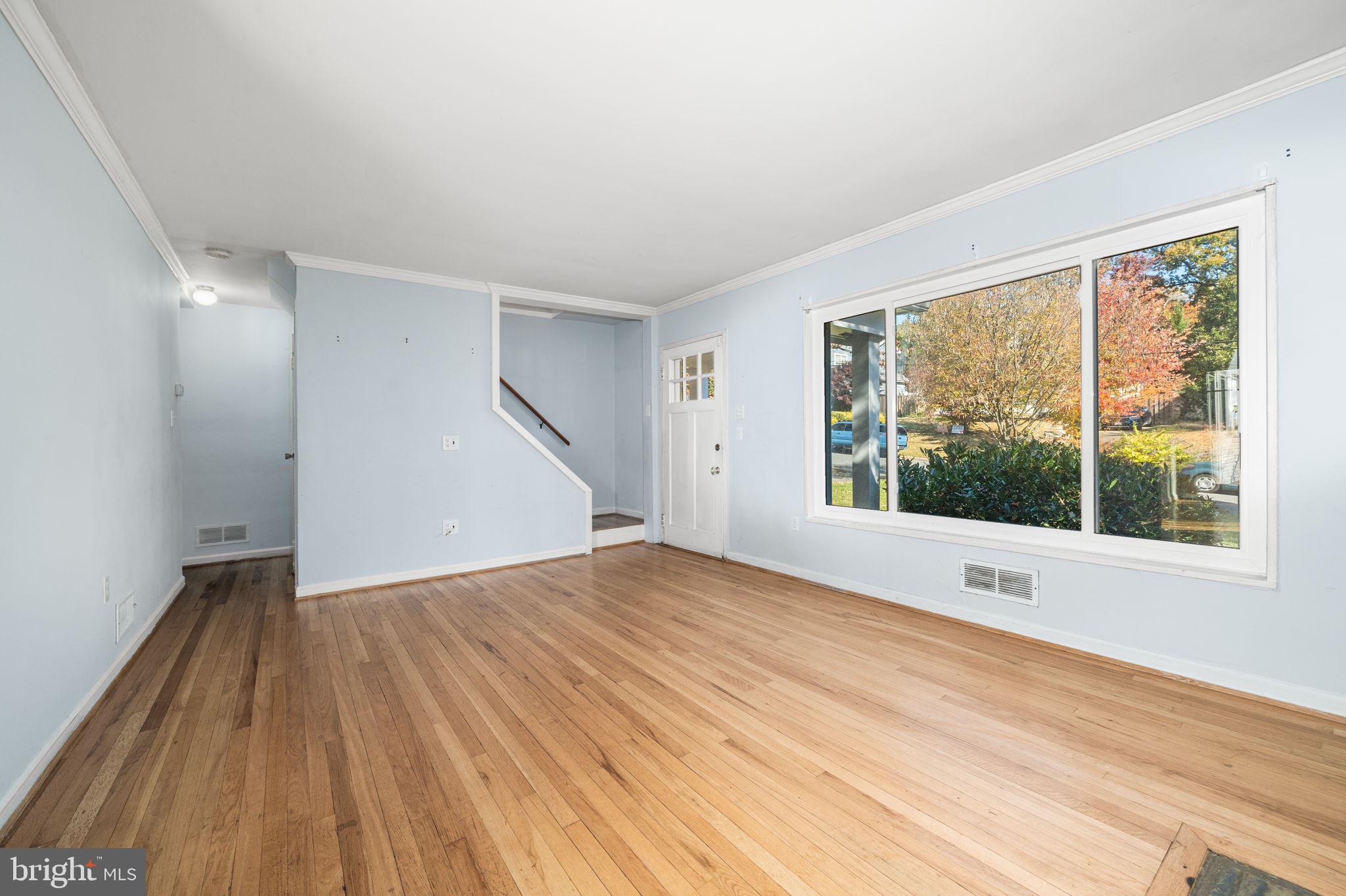 DALECREST - Residential Lease