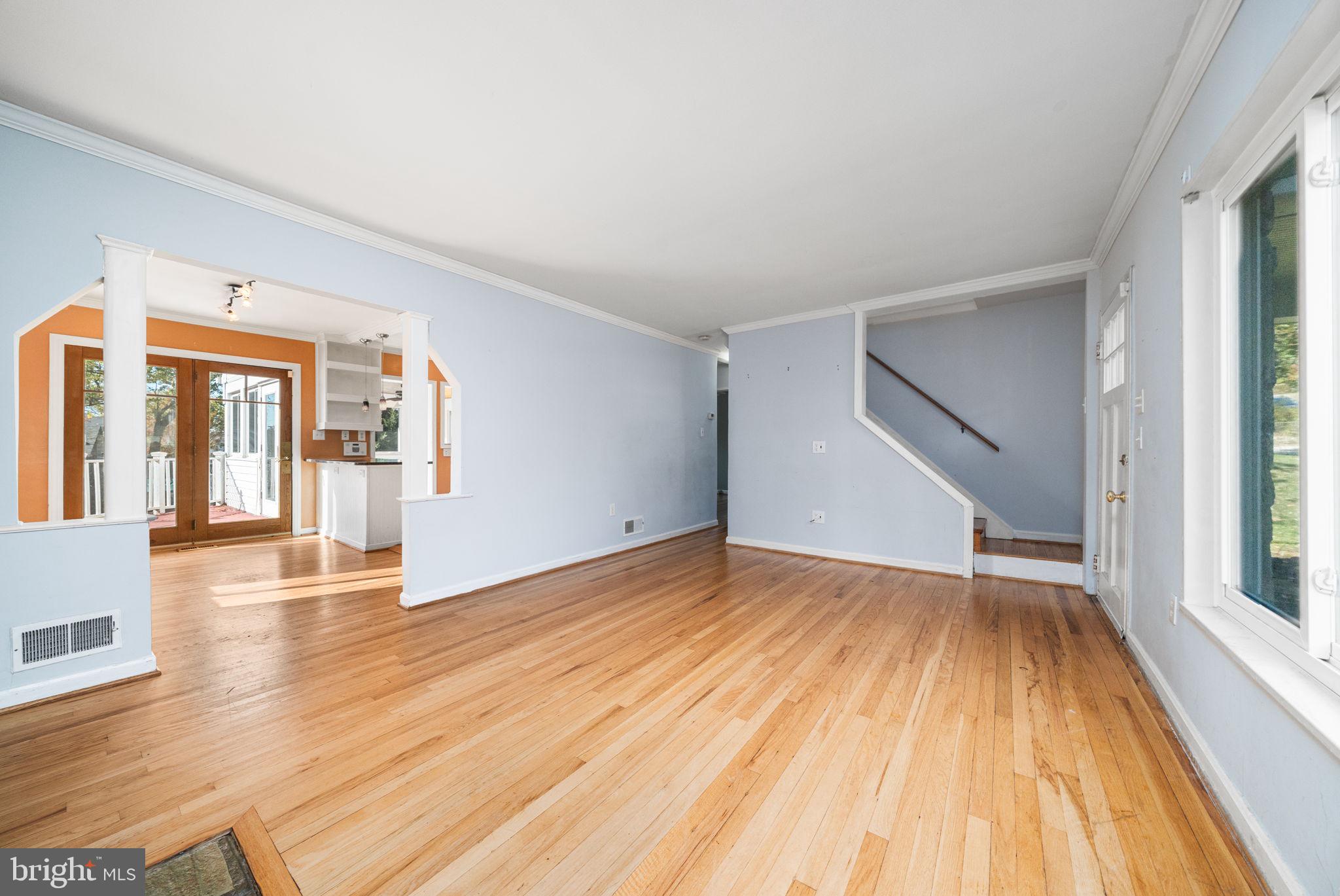 DALECREST - Residential Lease