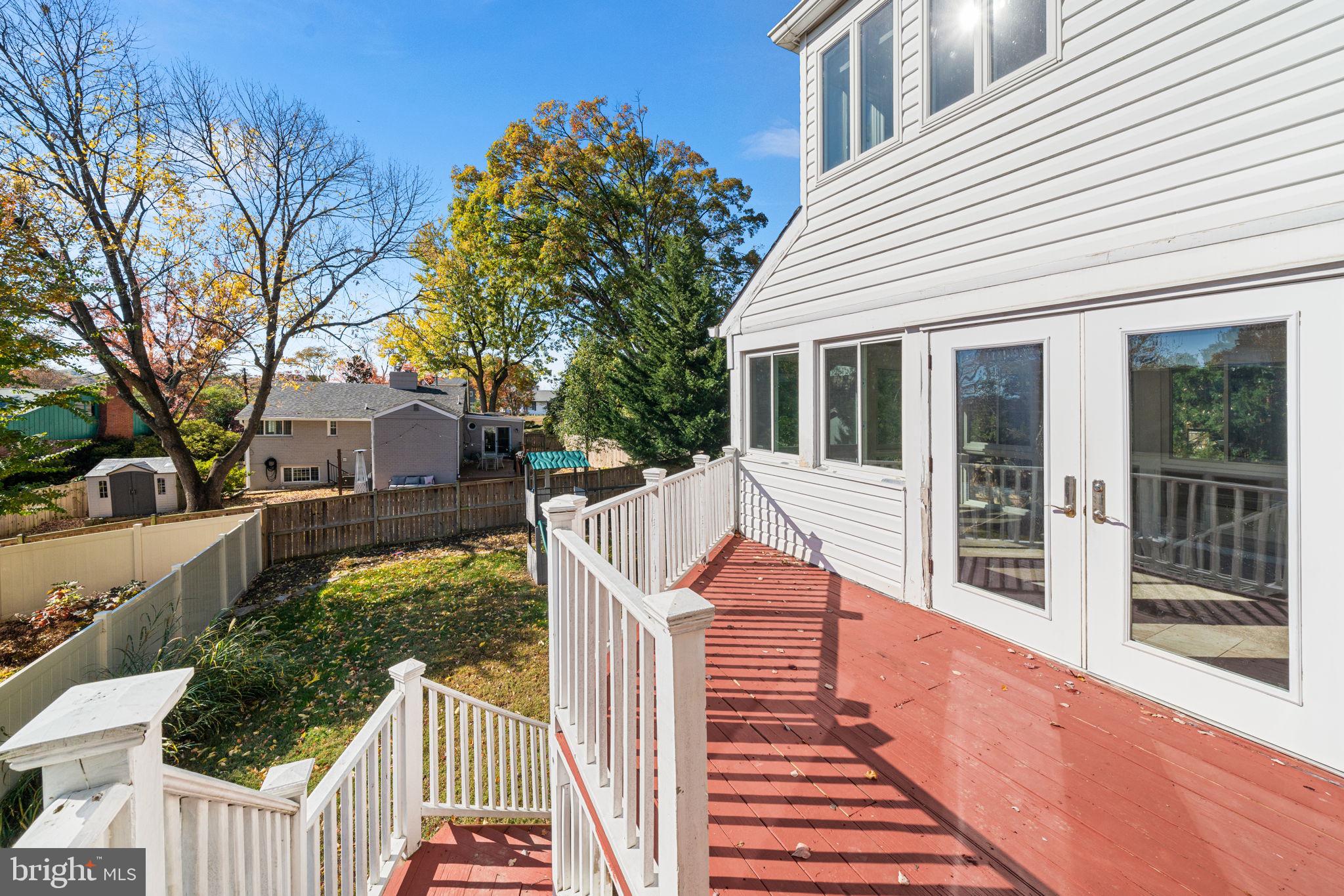 DALECREST - Residential Lease